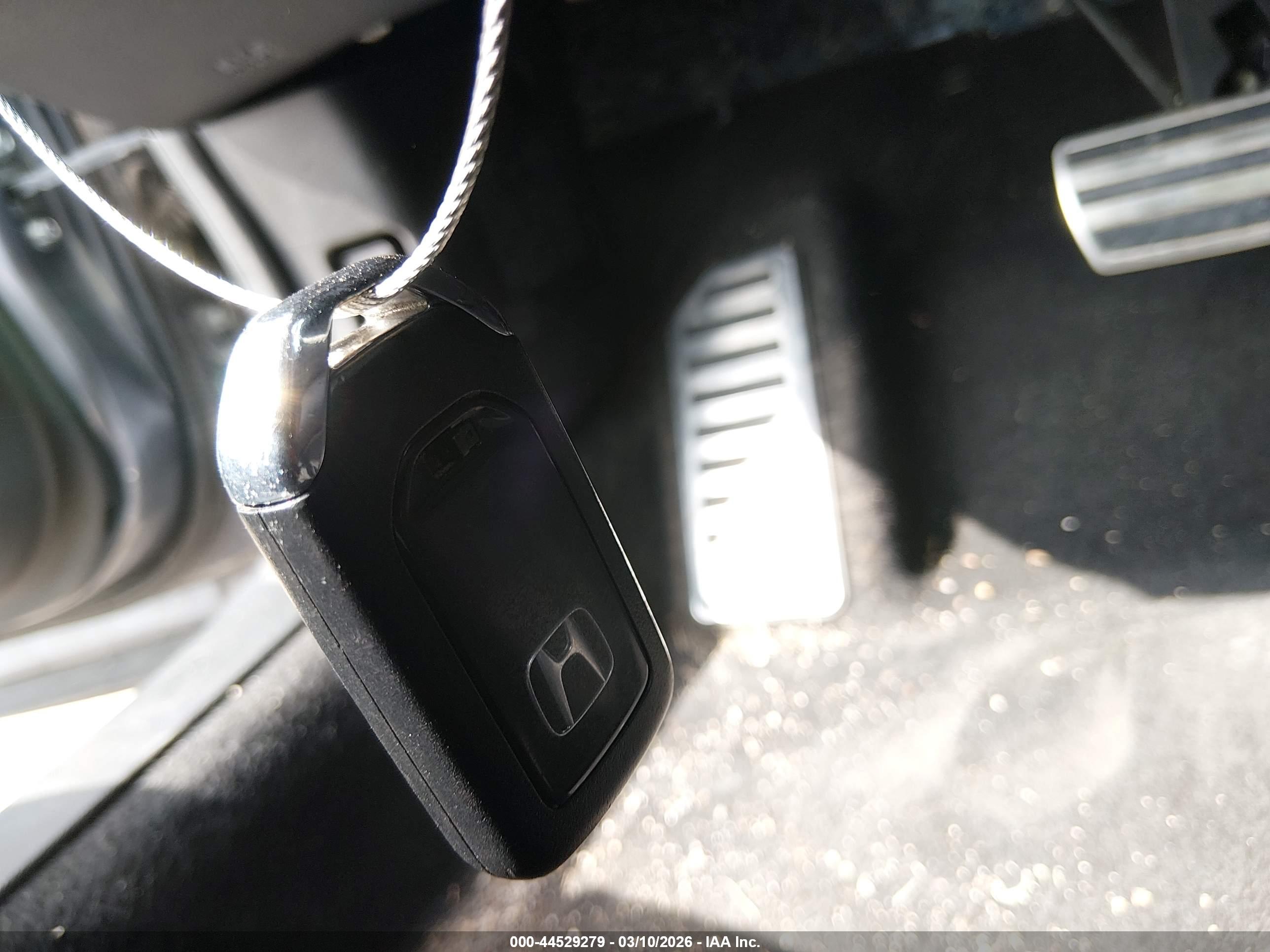 HONDA ACCORD image 11