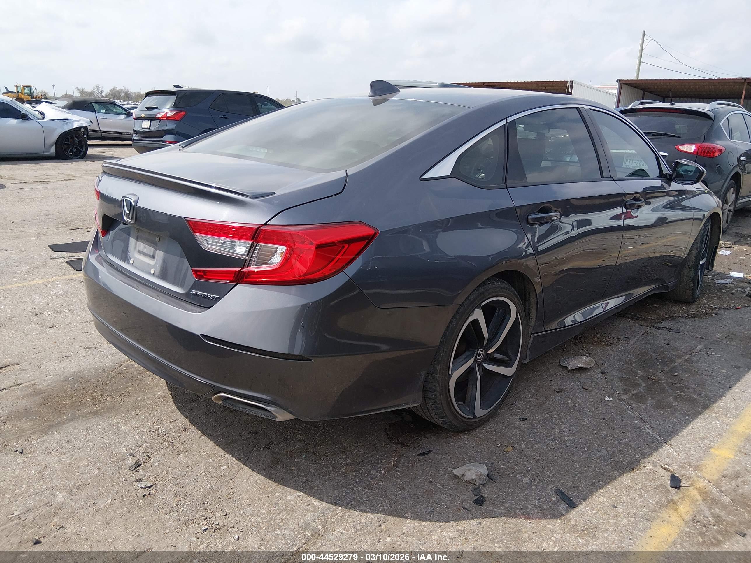 HONDA ACCORD image 4