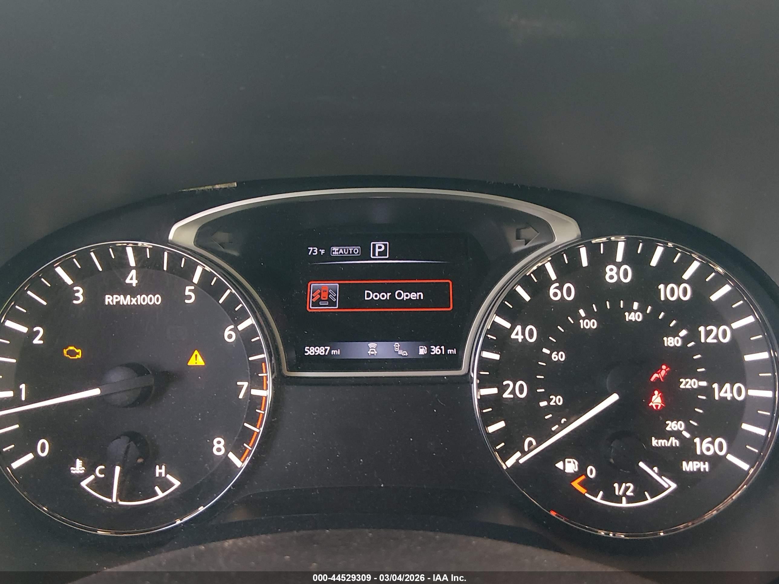 NISSAN PATHFINDER image 7