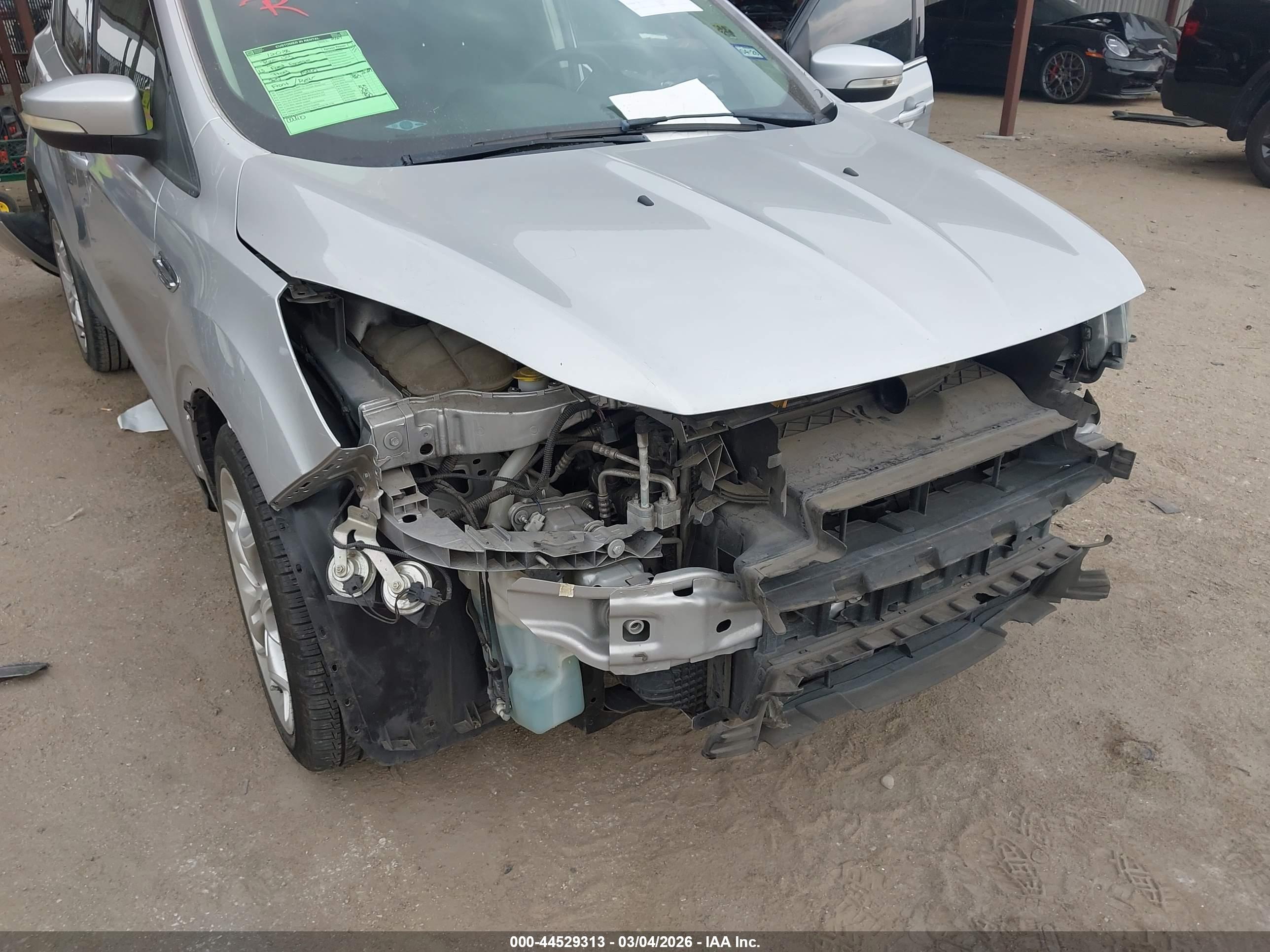 FORD ESCAPE image 6