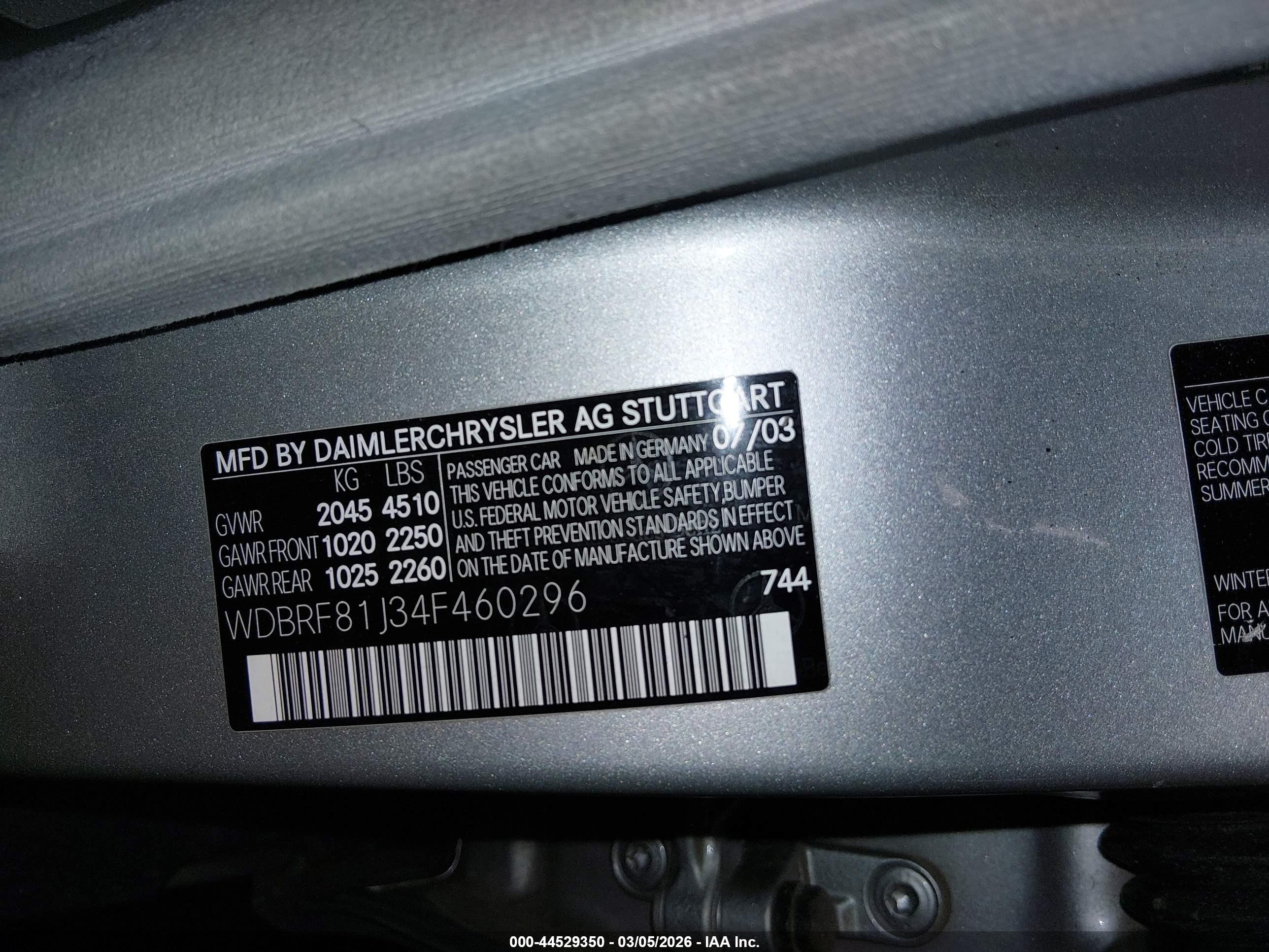 MERCEDES-BENZ C image 9