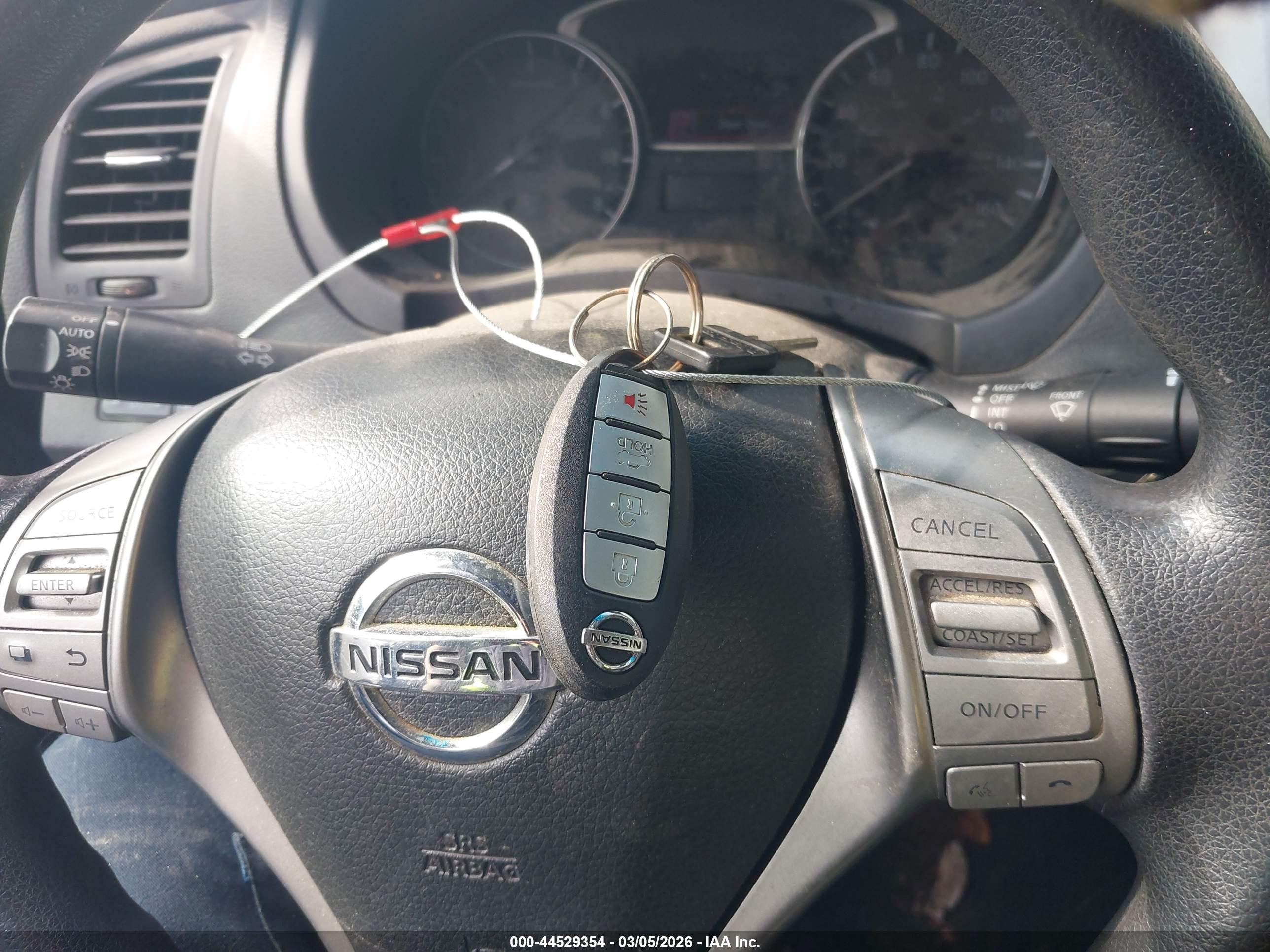 NISSAN ALTIMA image 11