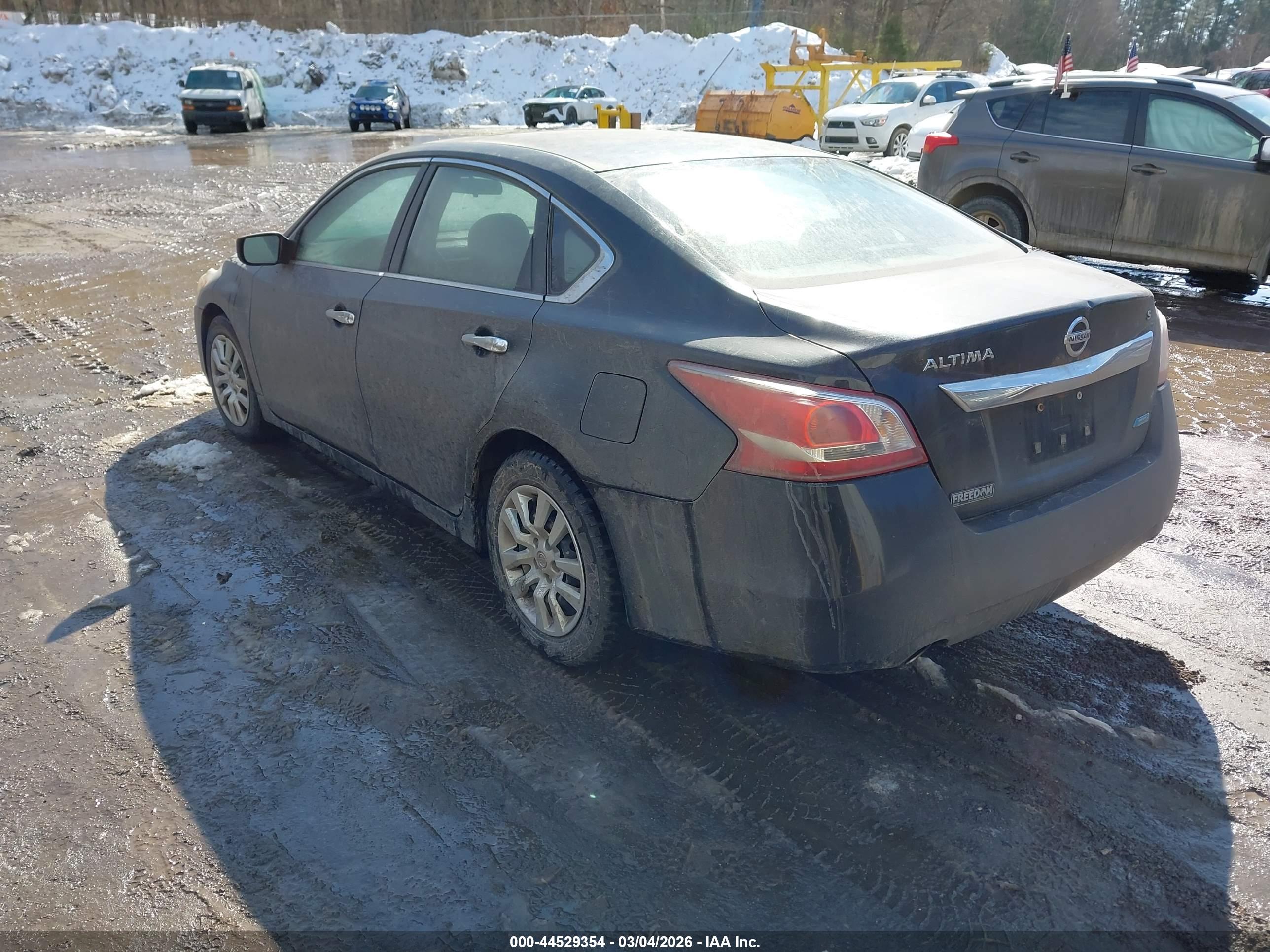 NISSAN ALTIMA image 3