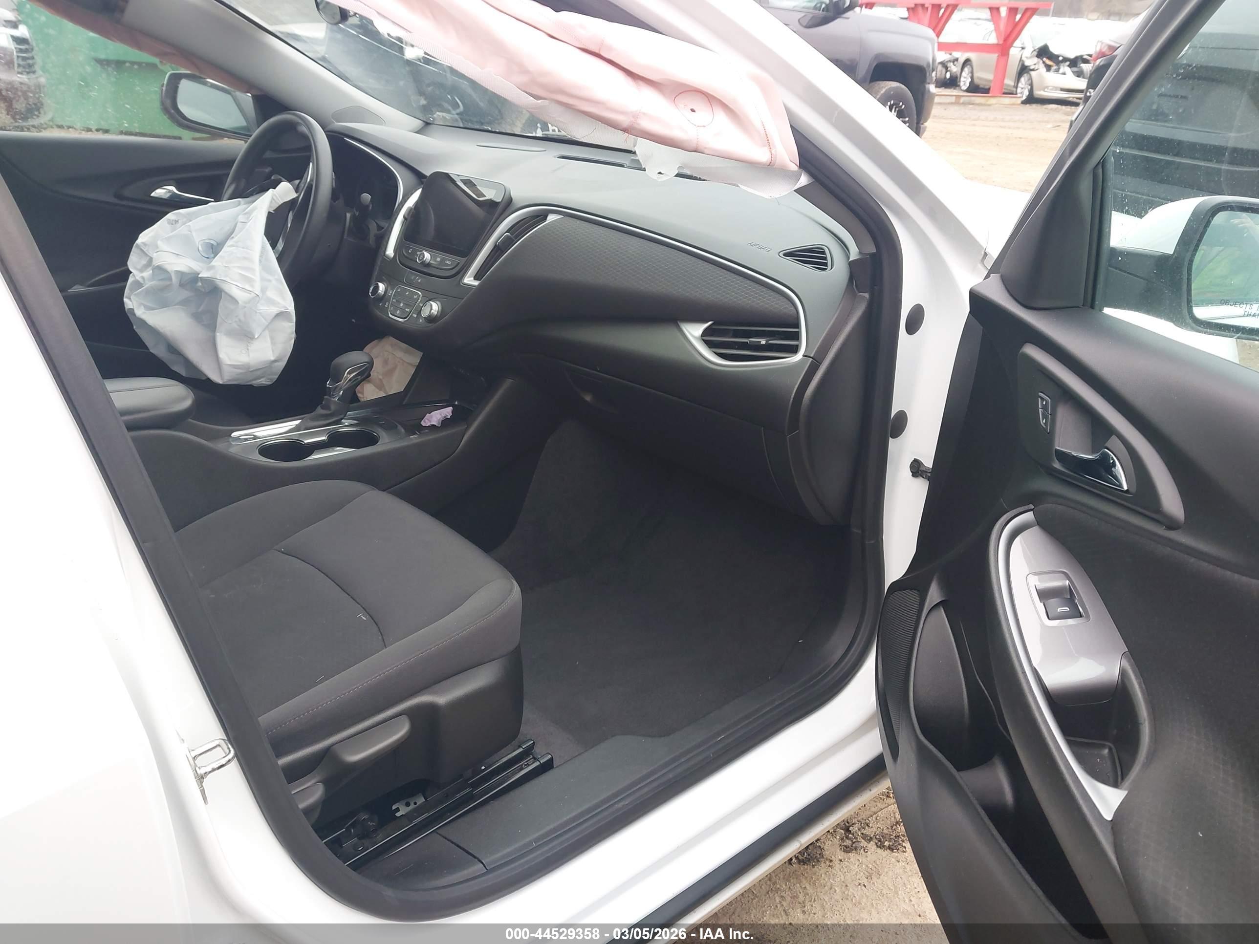 CHEVROLET MALIBU image 5
