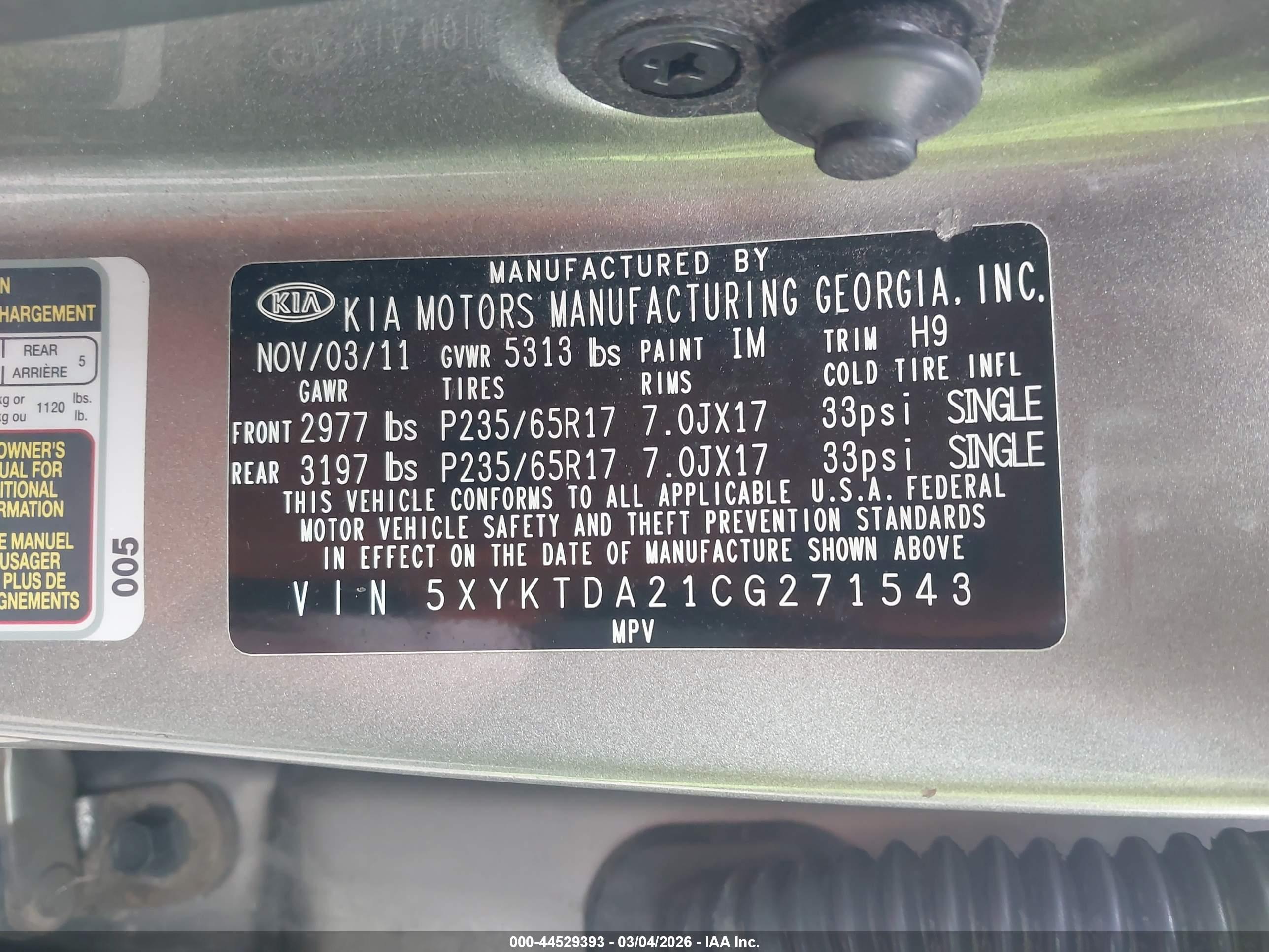 KIA SORENTO image 9