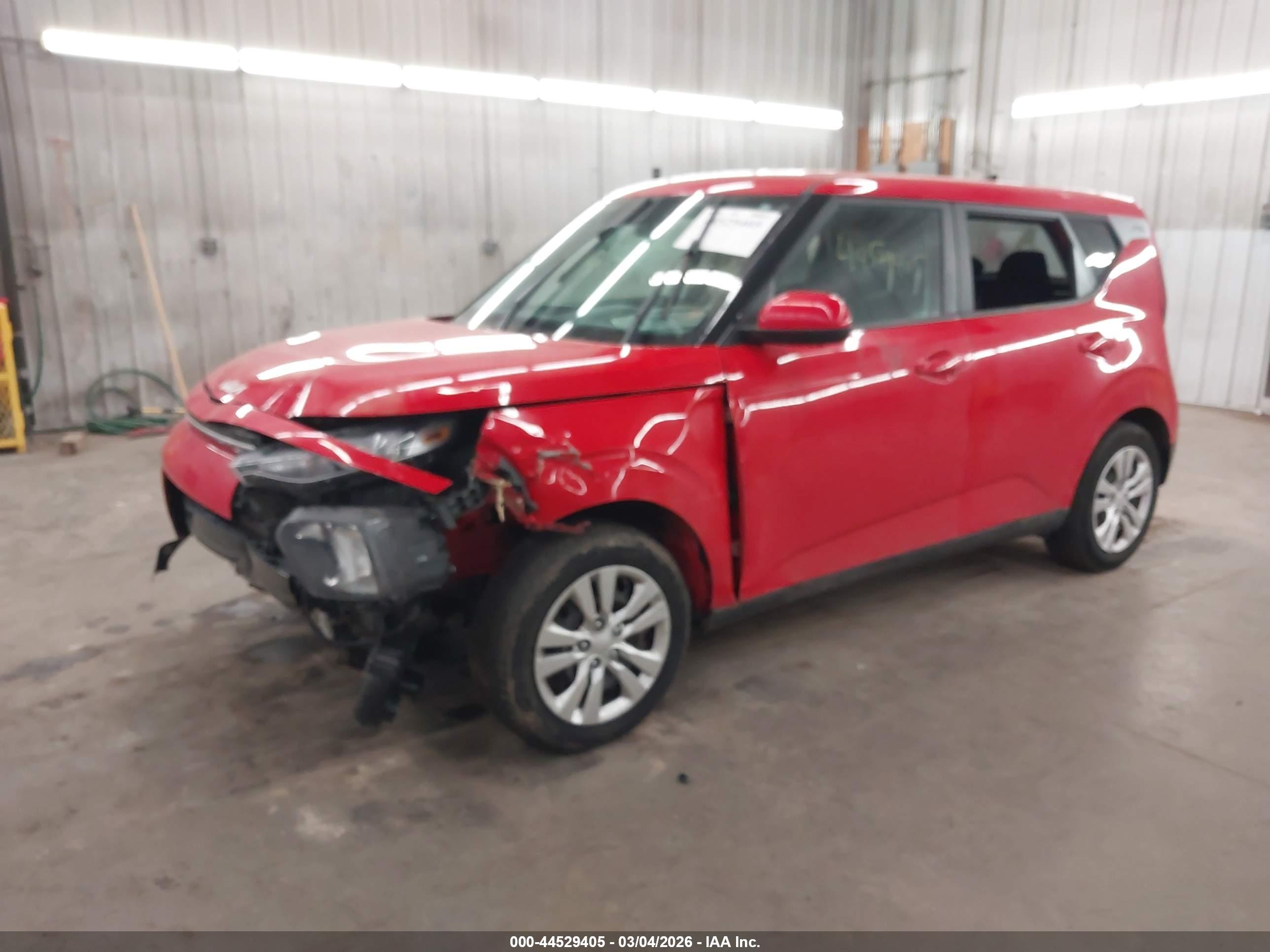 KIA SOUL image 2