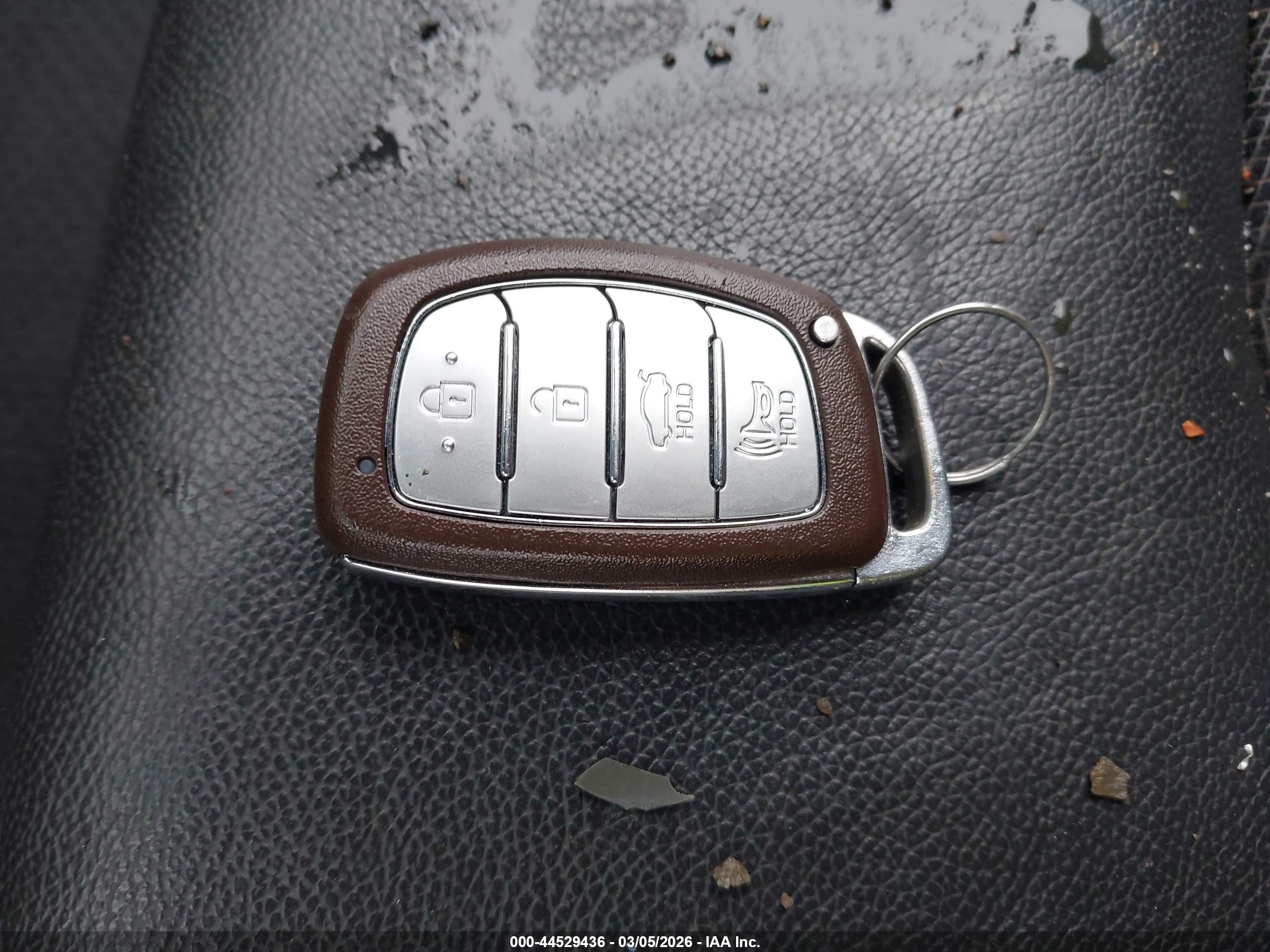 HYUNDAI SONATA image 11