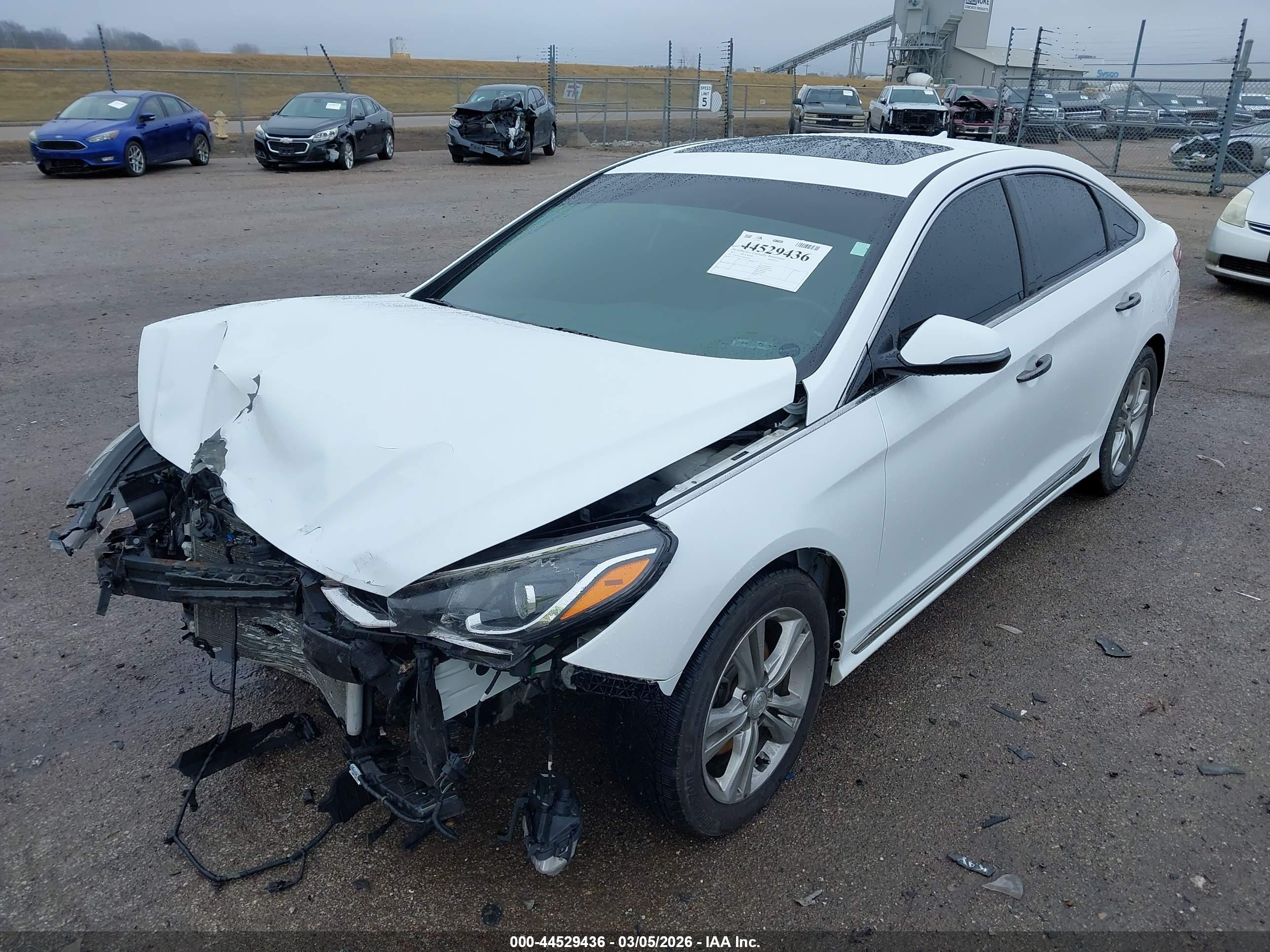 HYUNDAI SONATA image 2