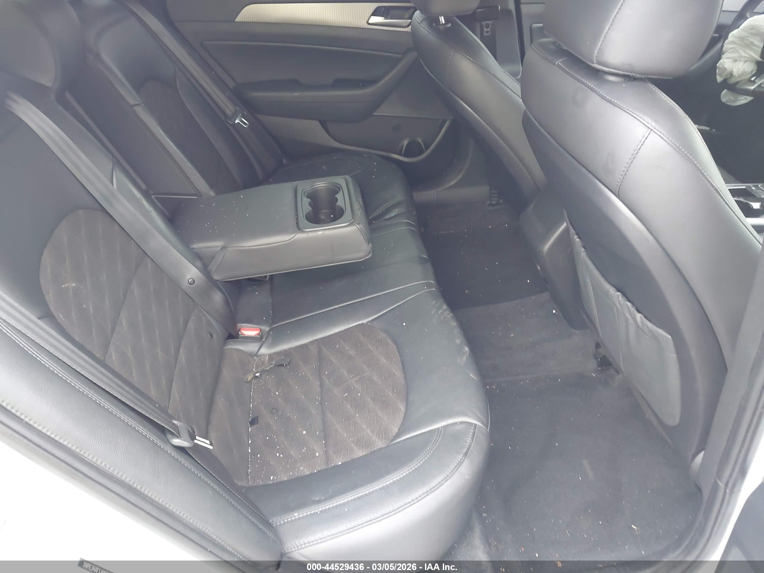 HYUNDAI SONATA image 8