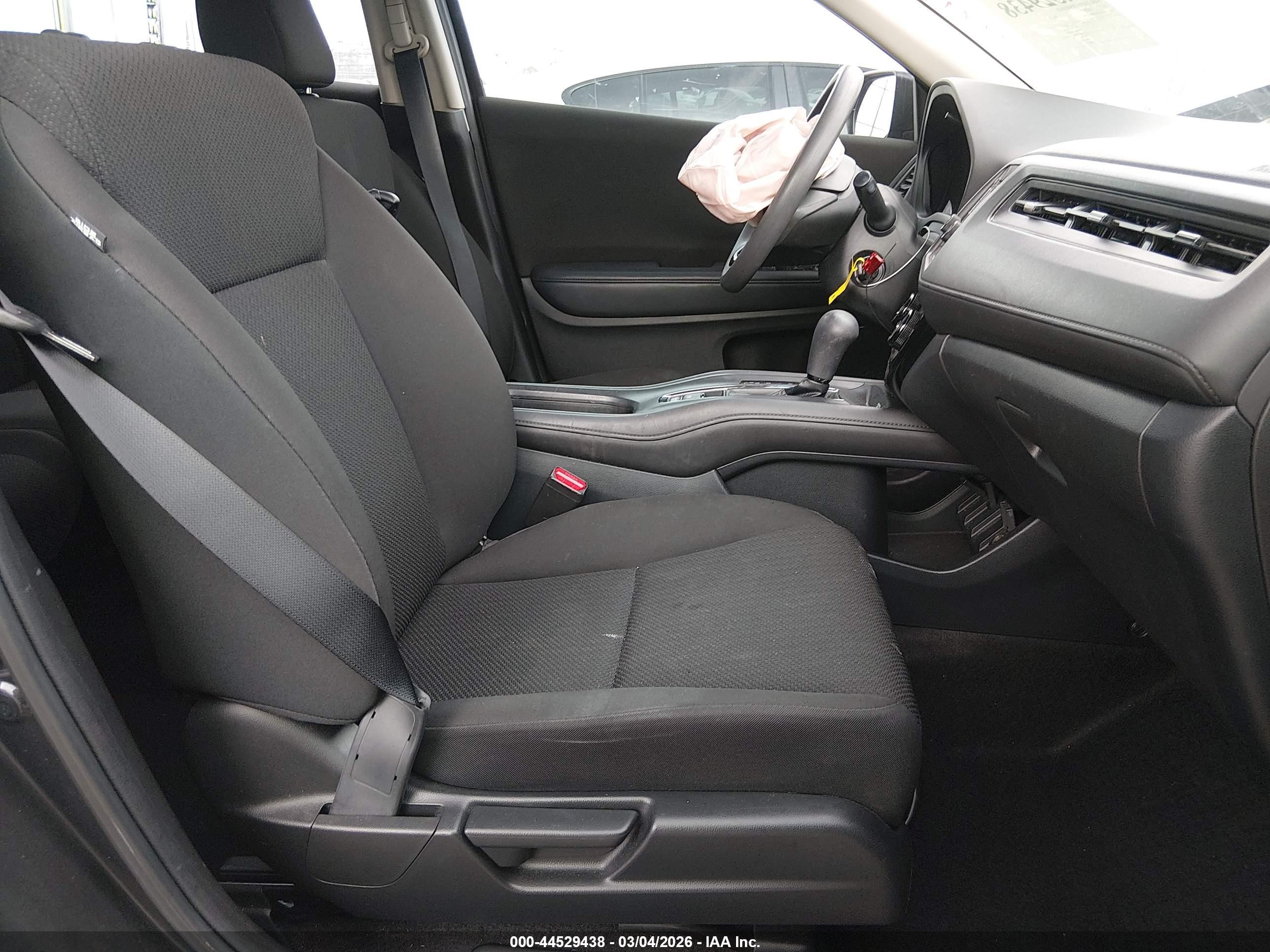 HONDA HR-V image 5
