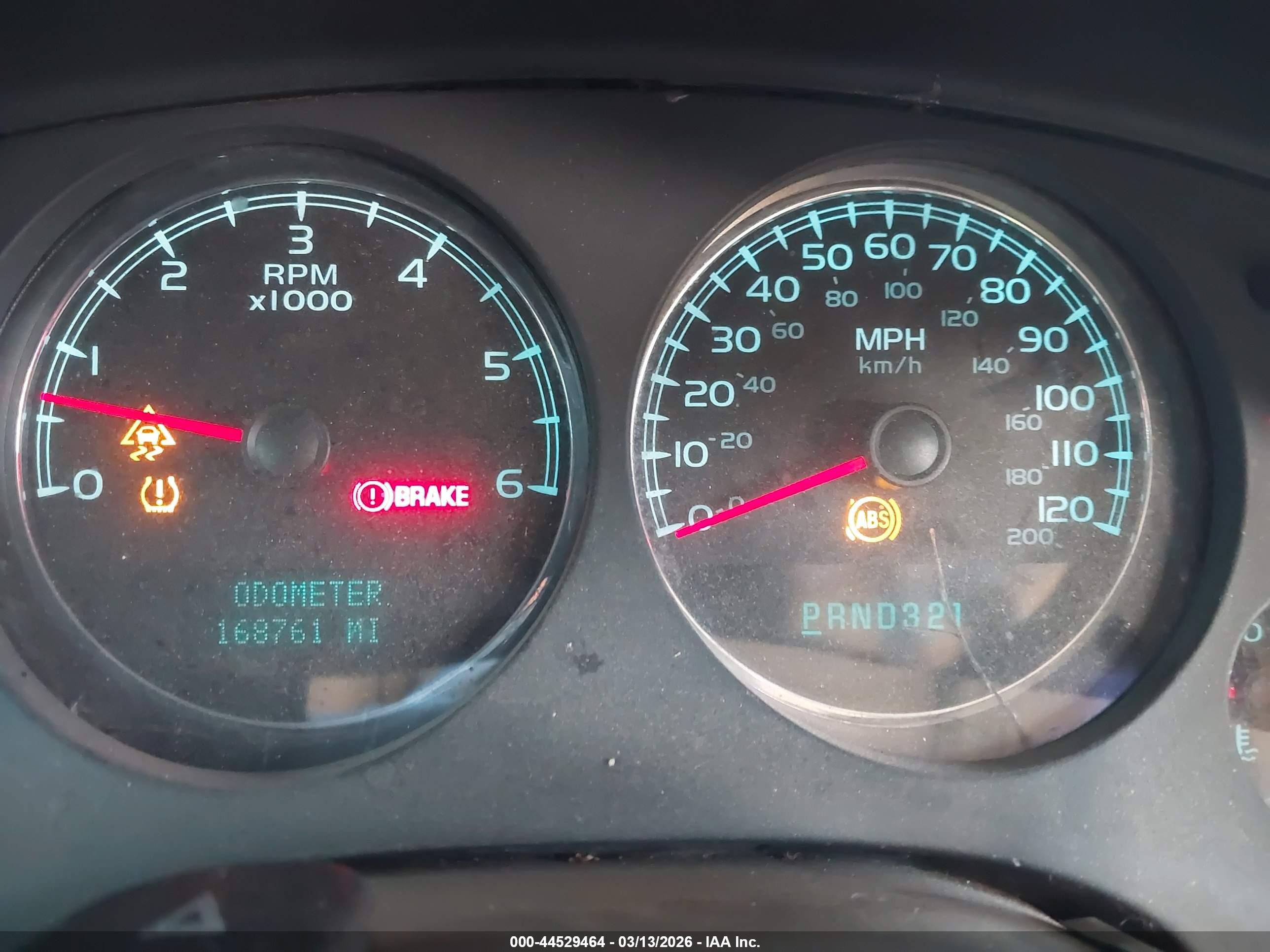 GMC YUKON image 7