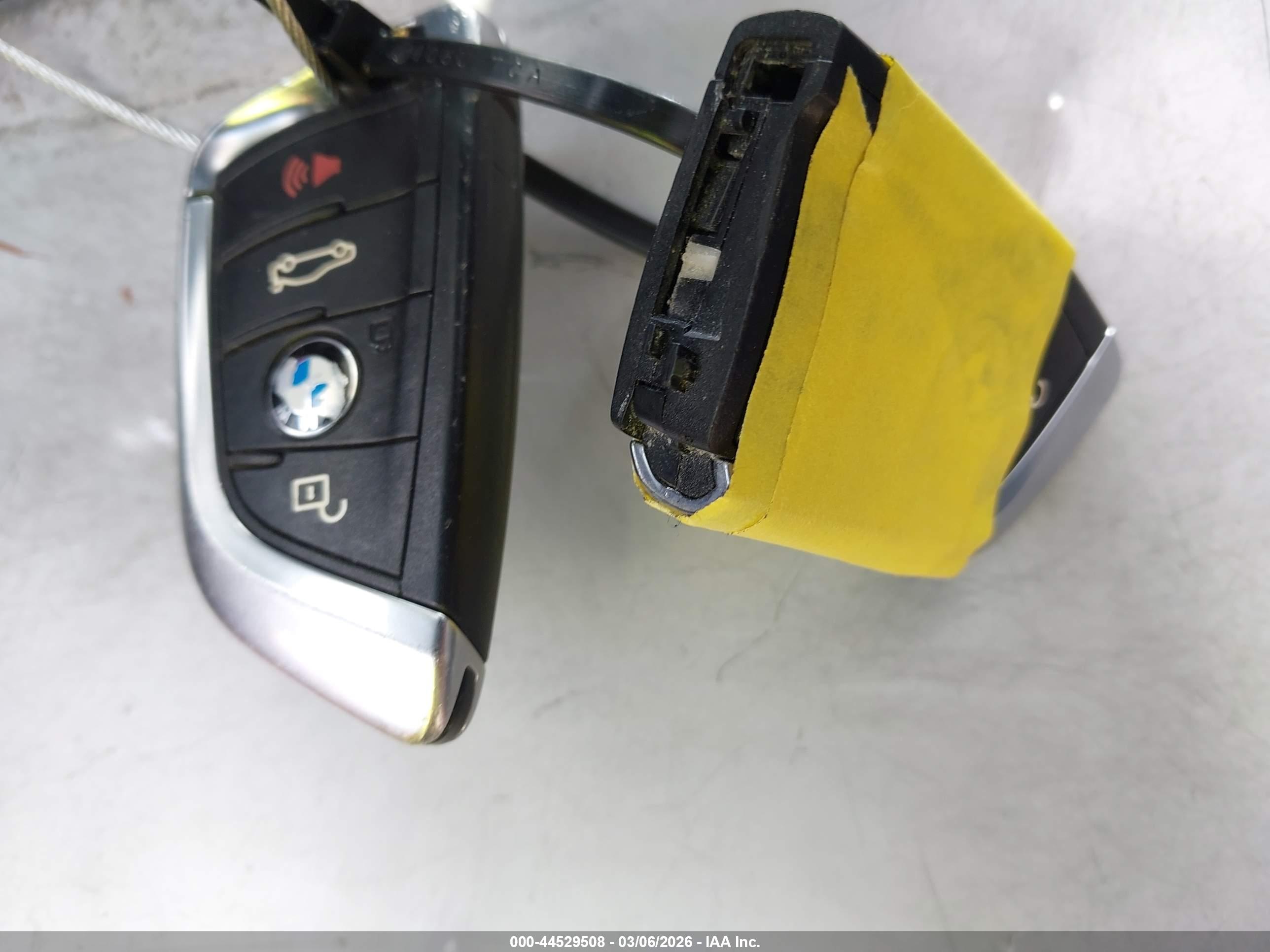 BMW X5 image 11