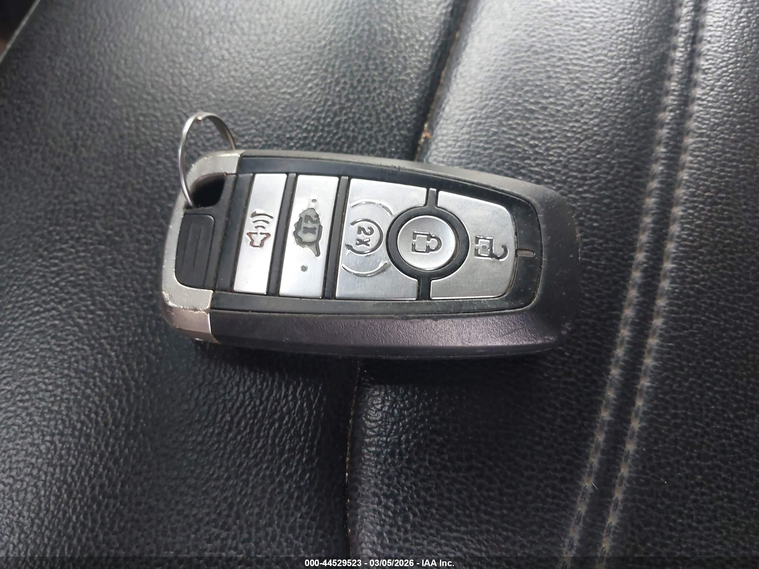 FORD EDGE image 11