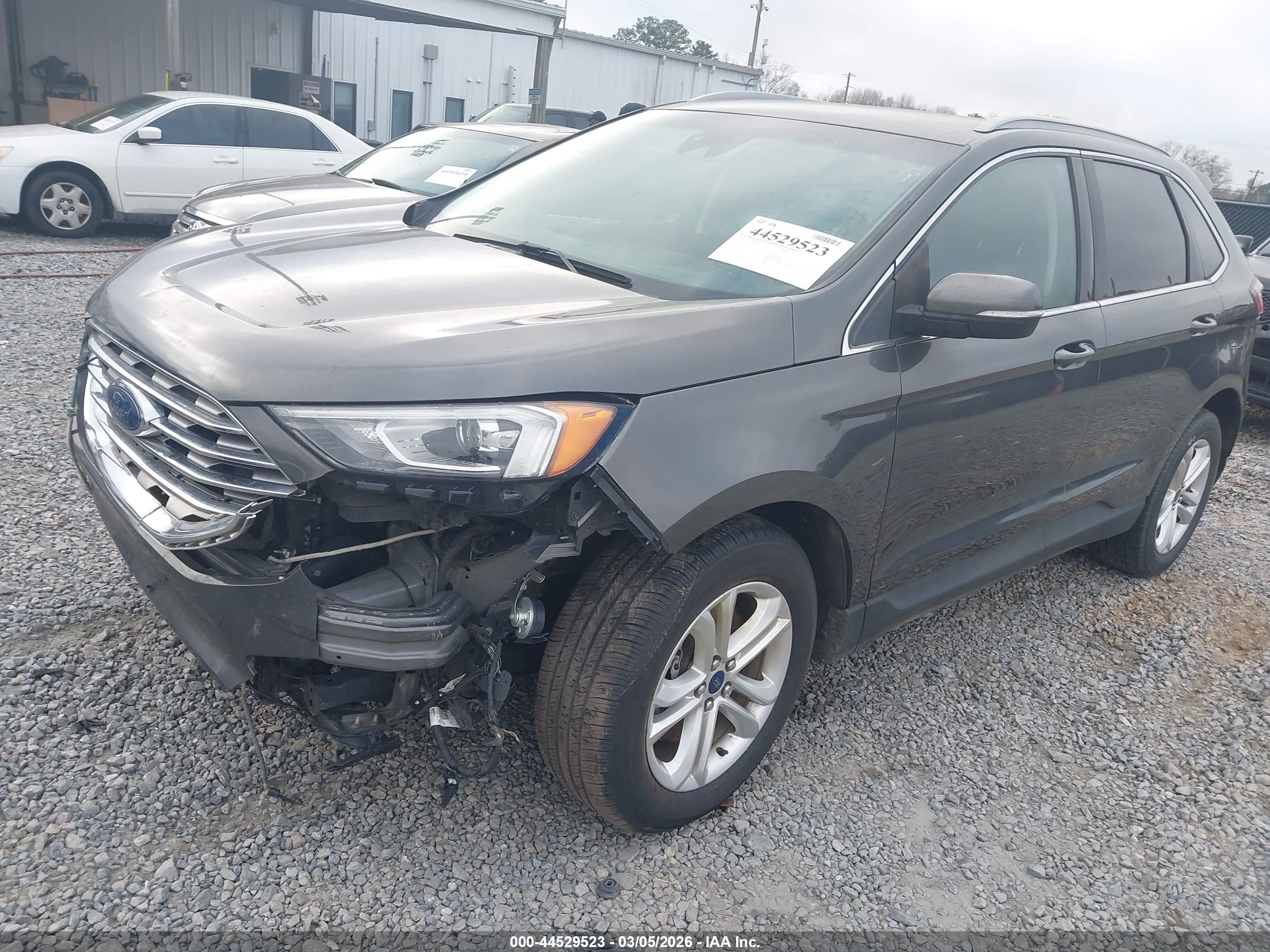 FORD EDGE image 2