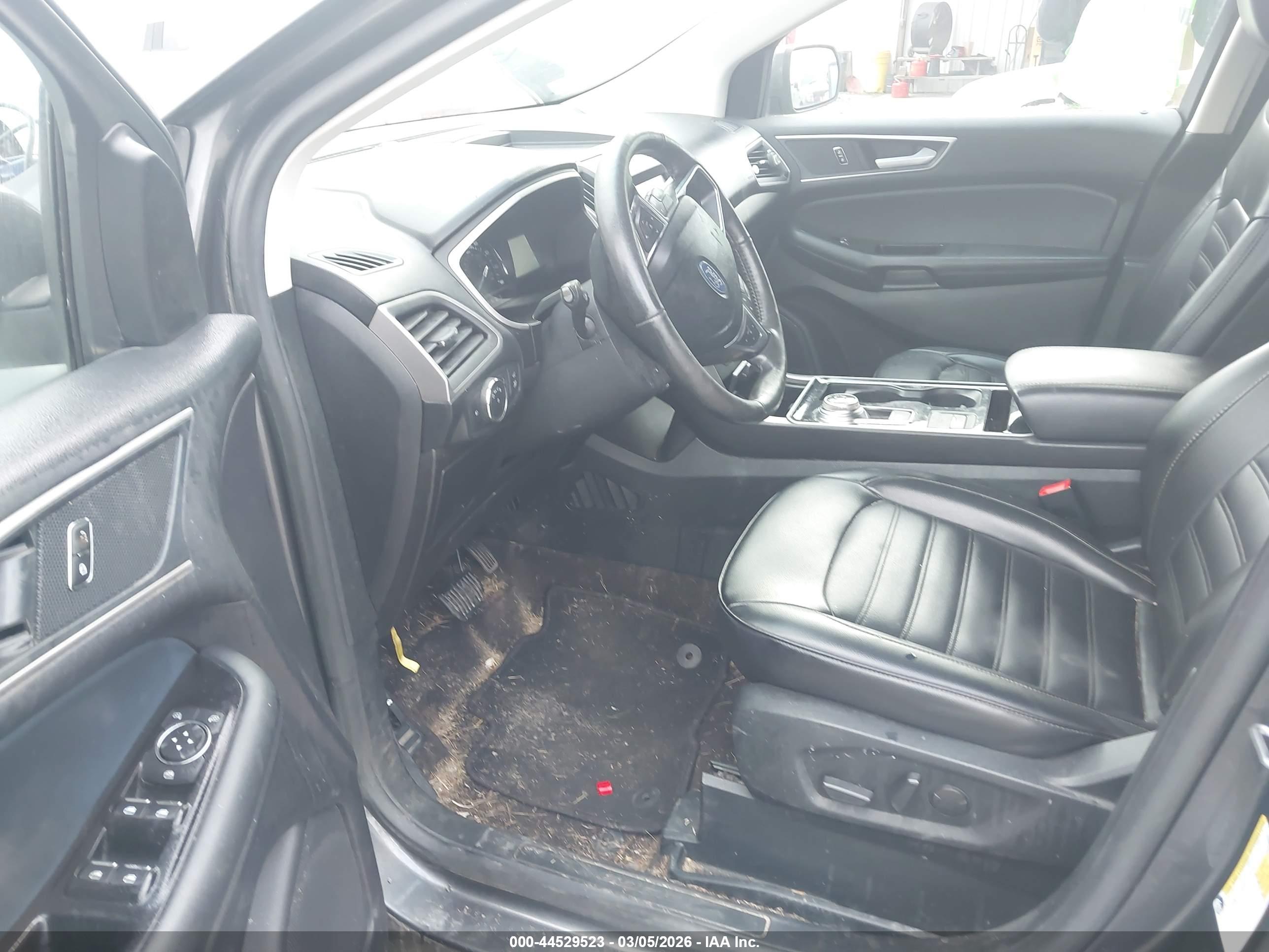 FORD EDGE image 5