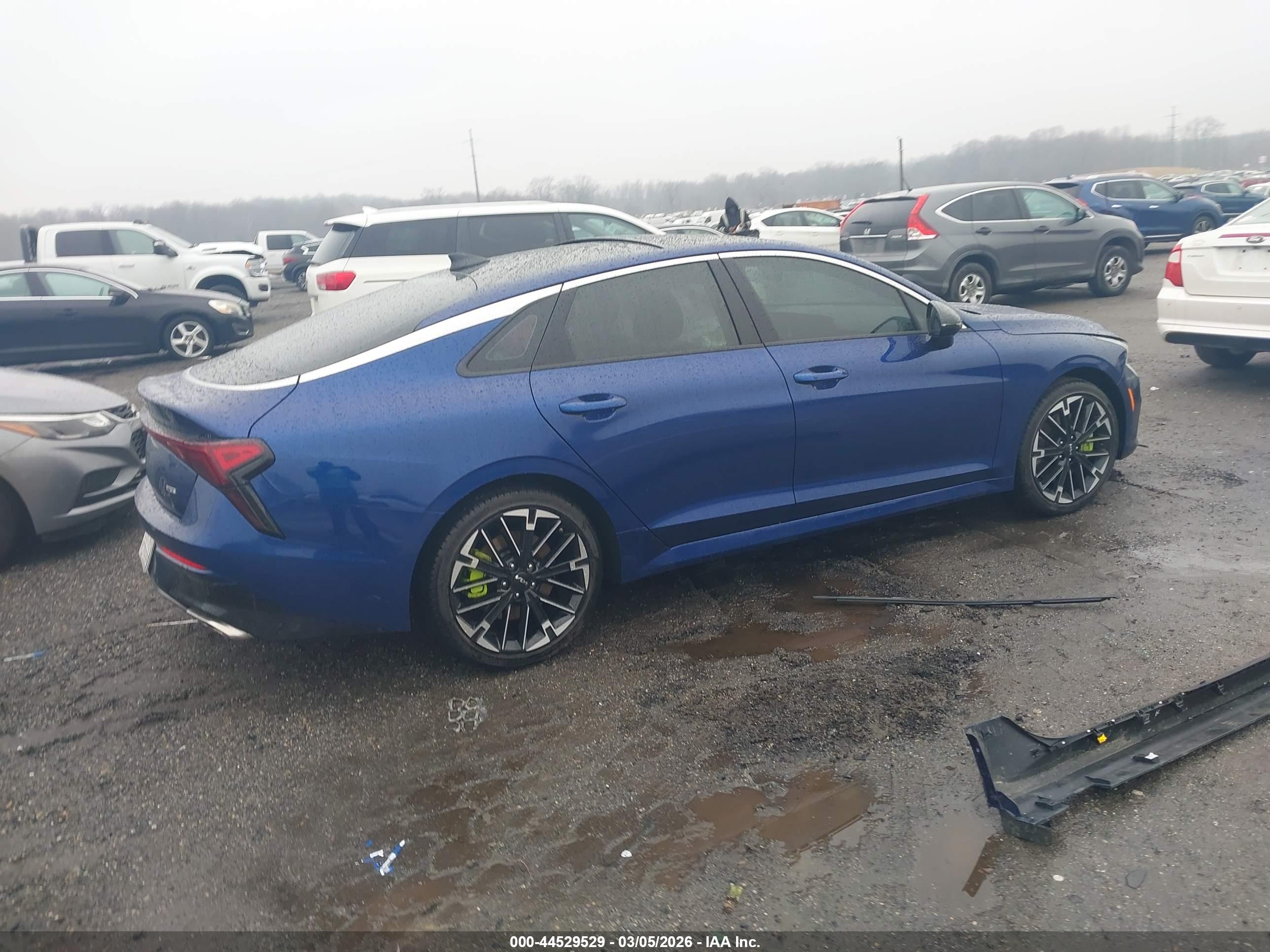 KIA K5 image 4