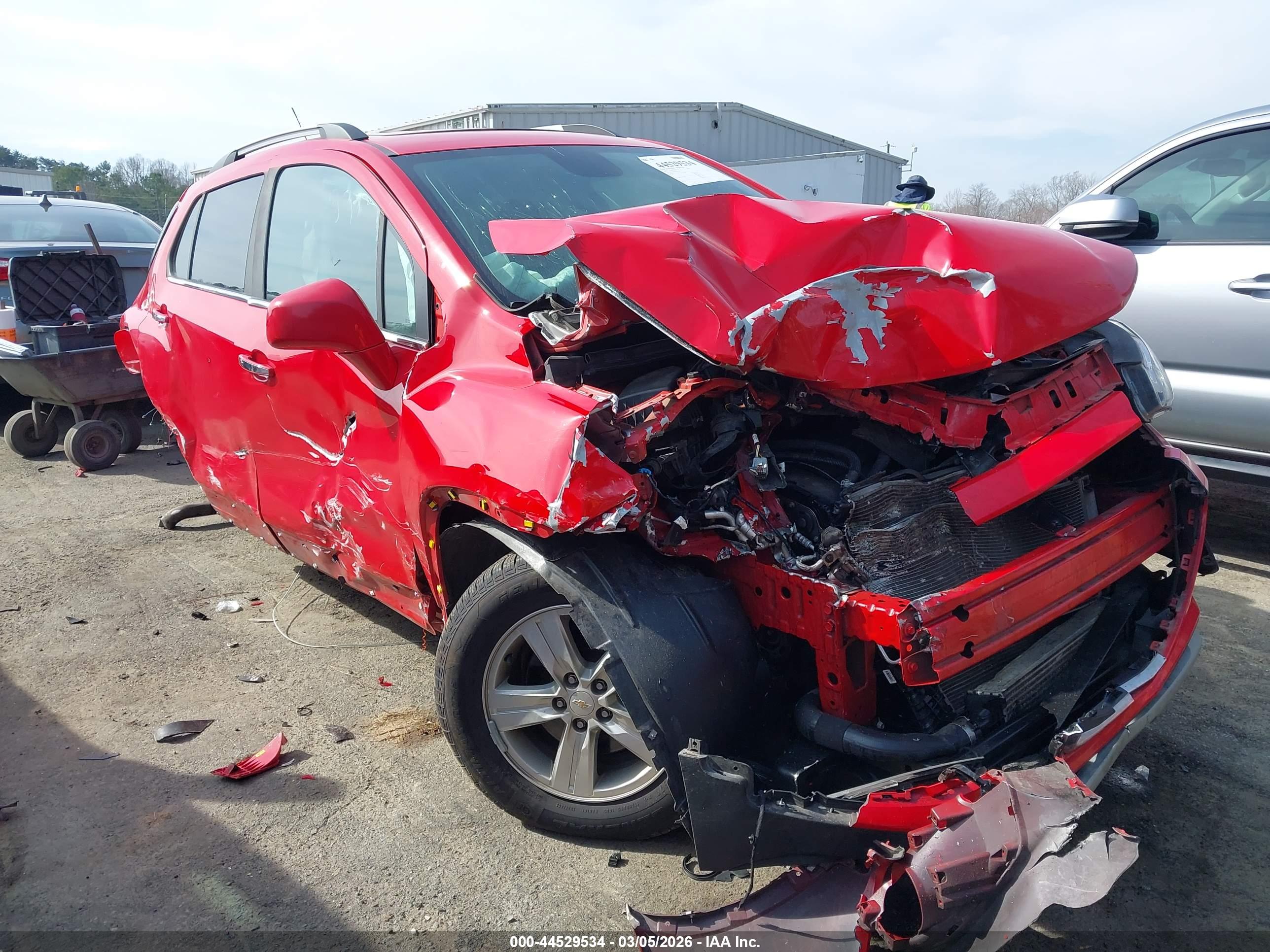 CHEVROLET TRAX image 6