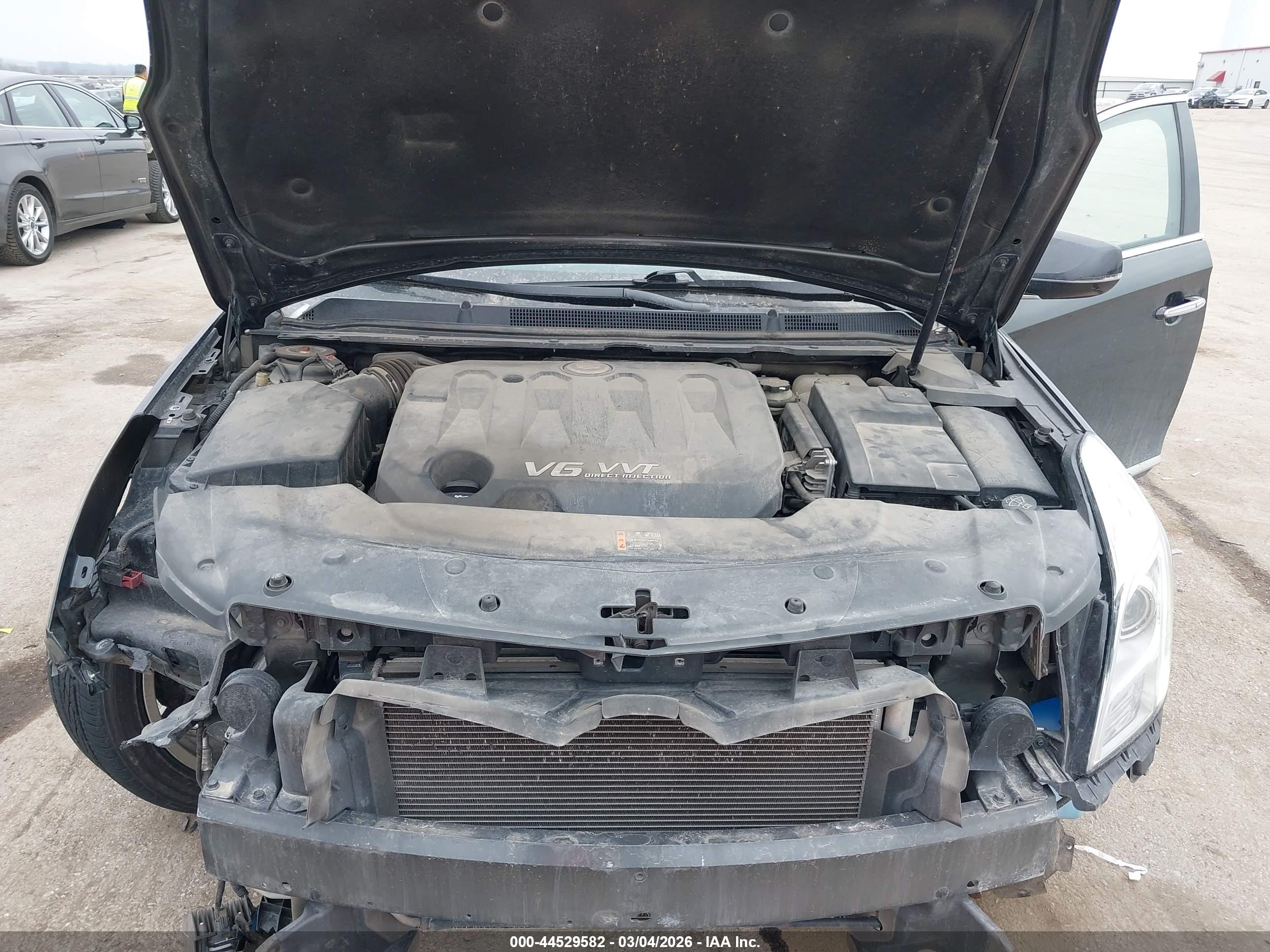 CADILLAC XTS image 10