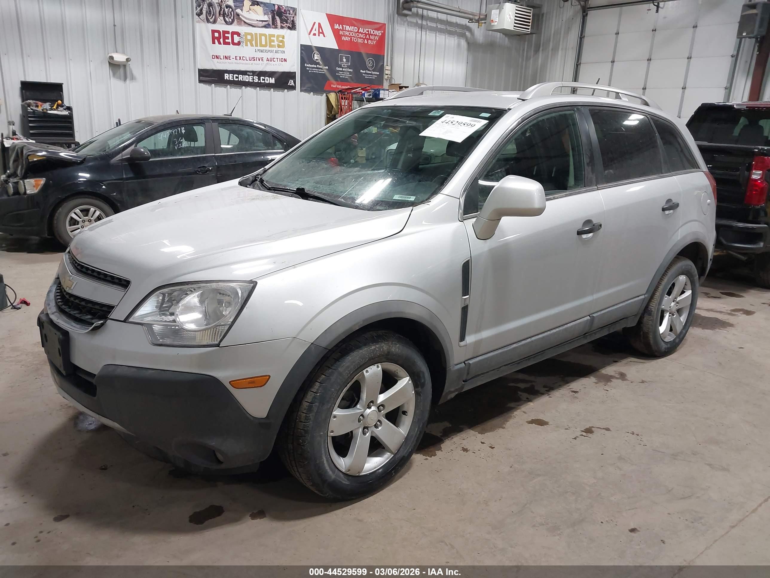 CHEVROLET CAPTIVA image 2