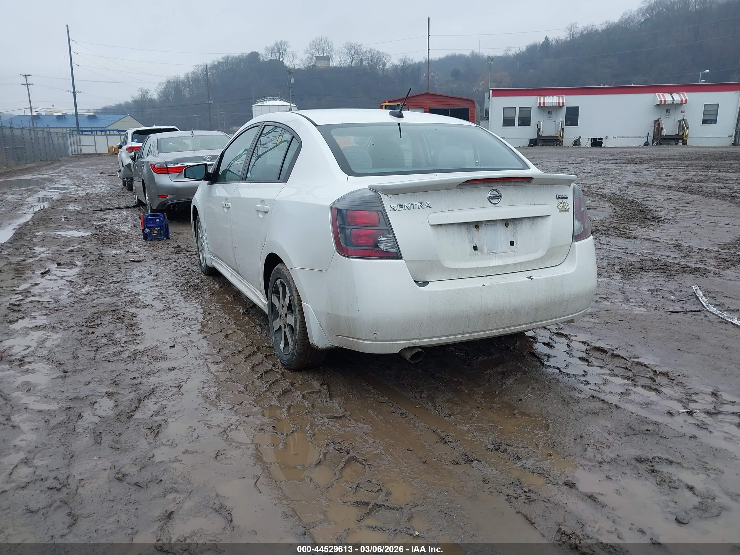 NISSAN SENTRA image 3