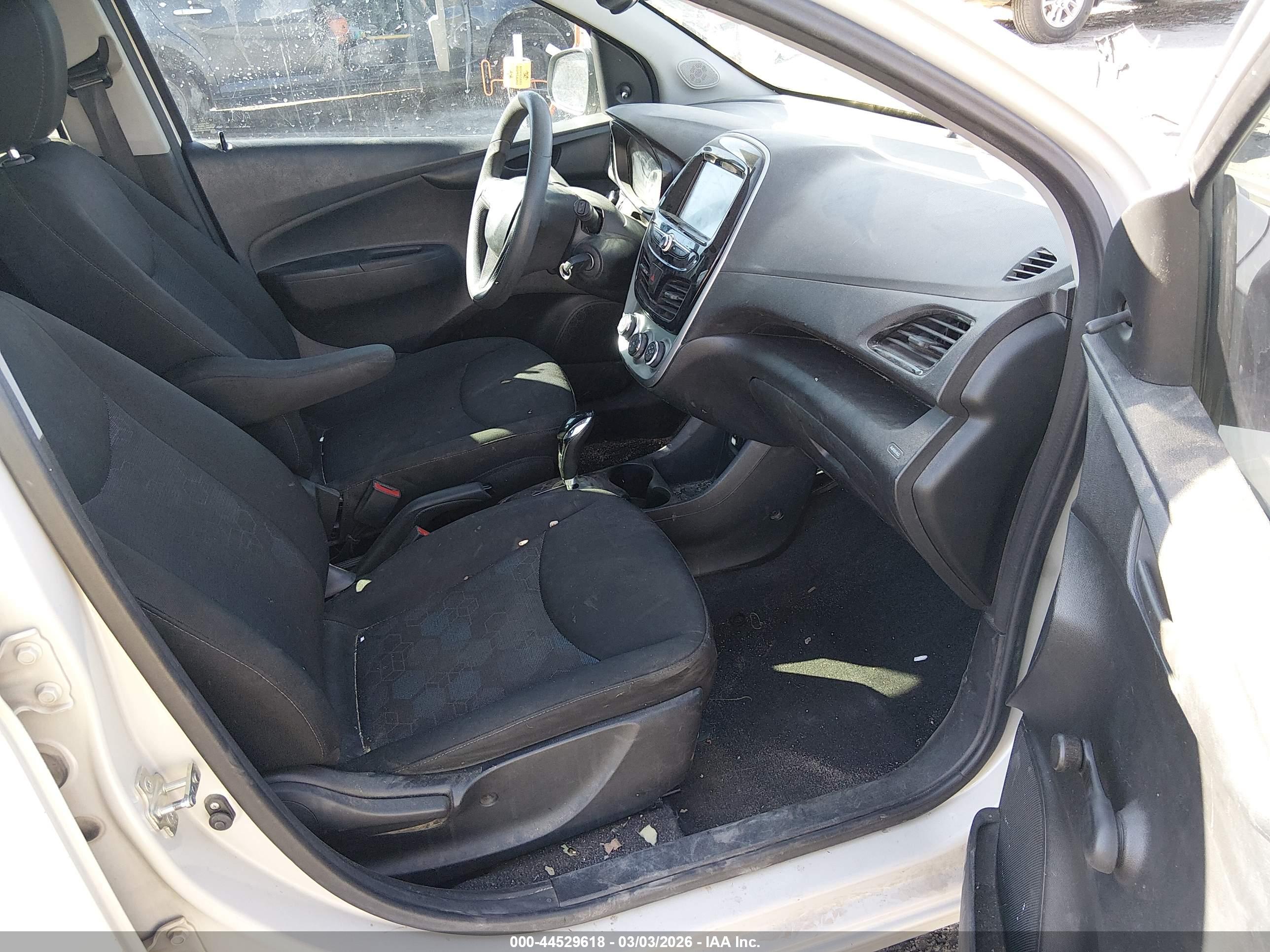 CHEVROLET SPARK image 5
