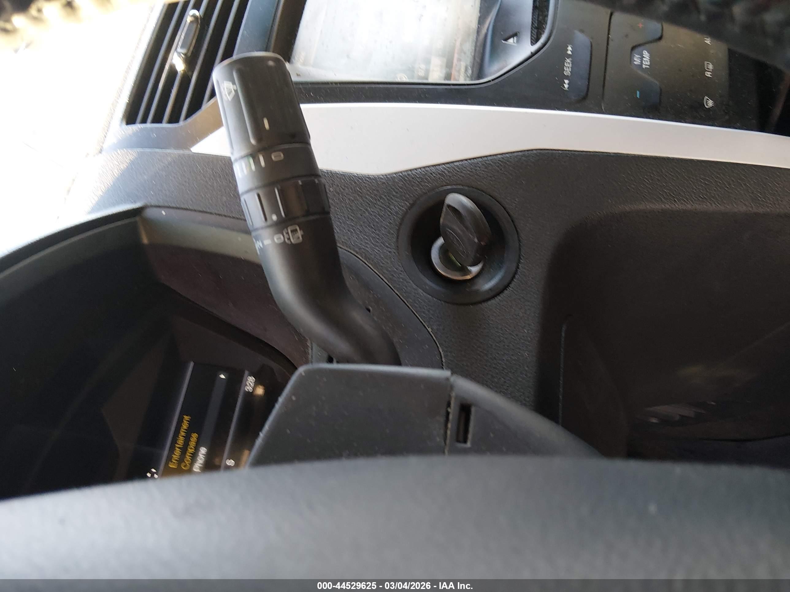 FORD EXPLORER image 11