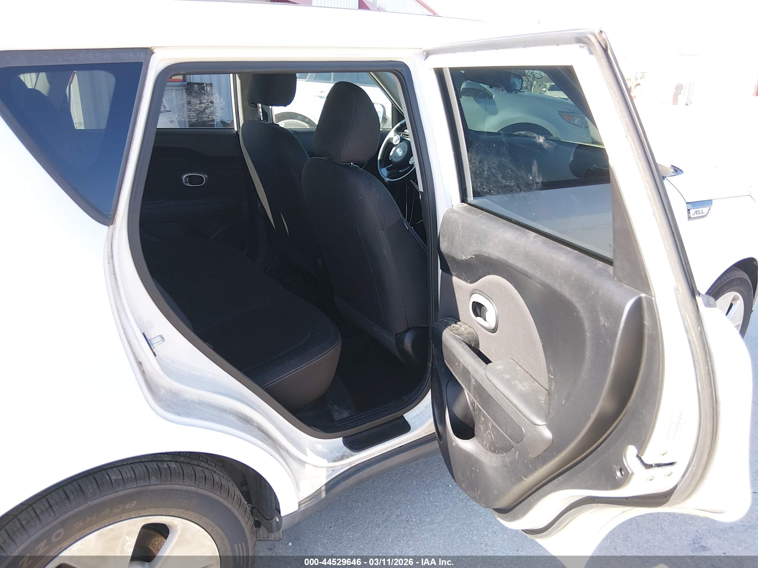 KIA SOUL image 8