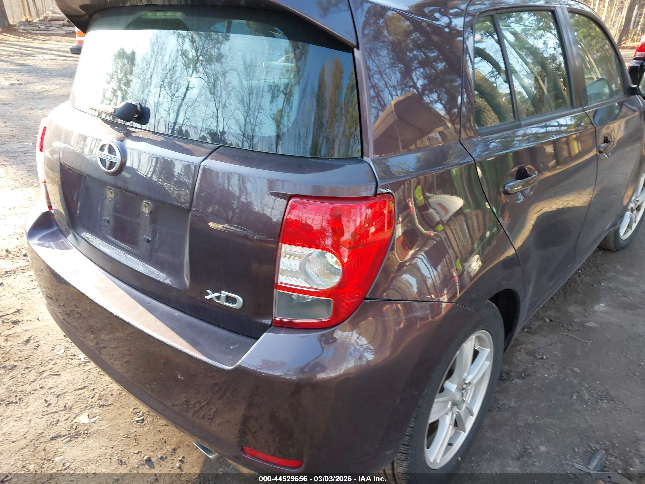 SCION XD image 6