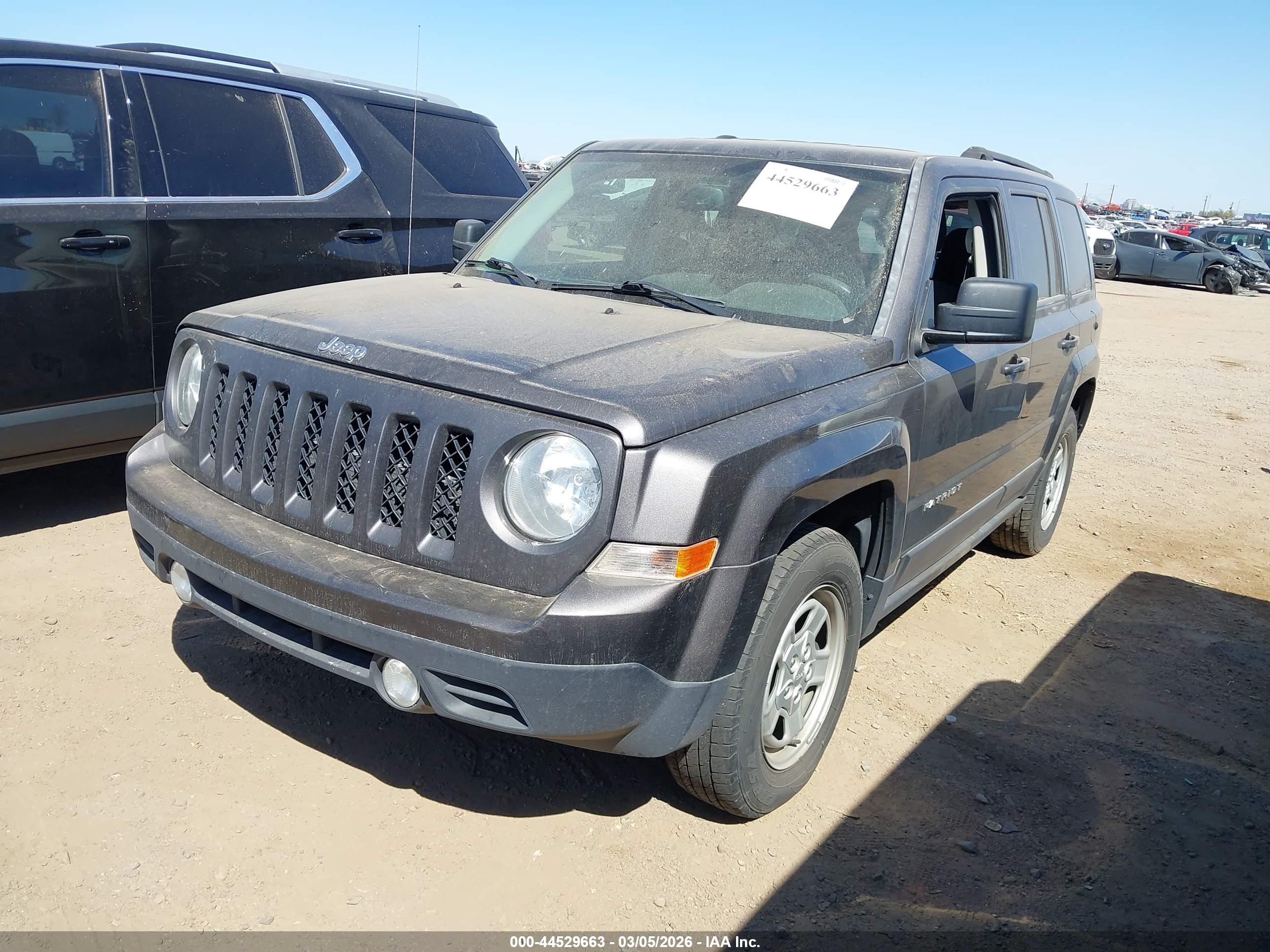 JEEP PATRIOT image 2