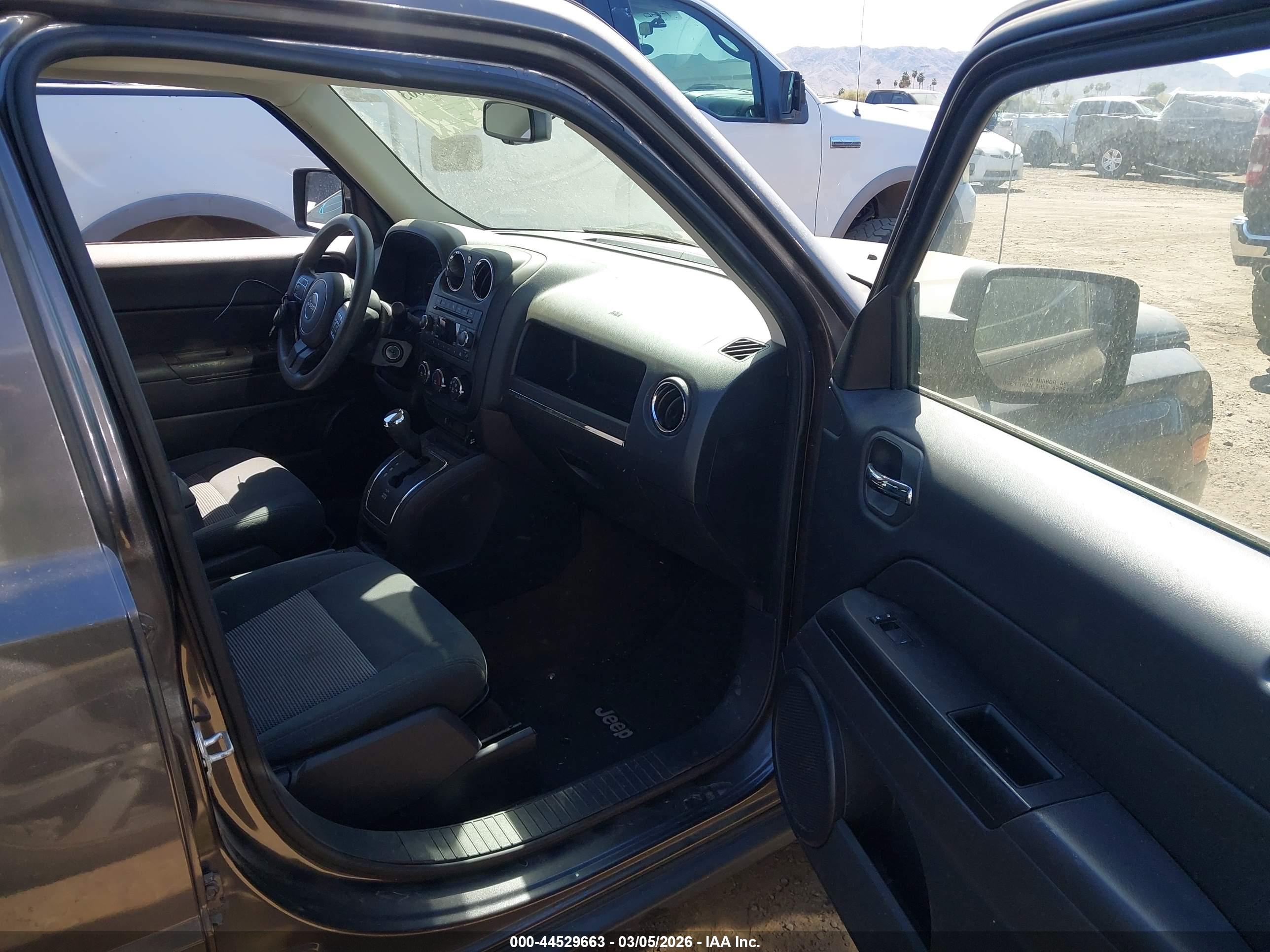 JEEP PATRIOT image 5