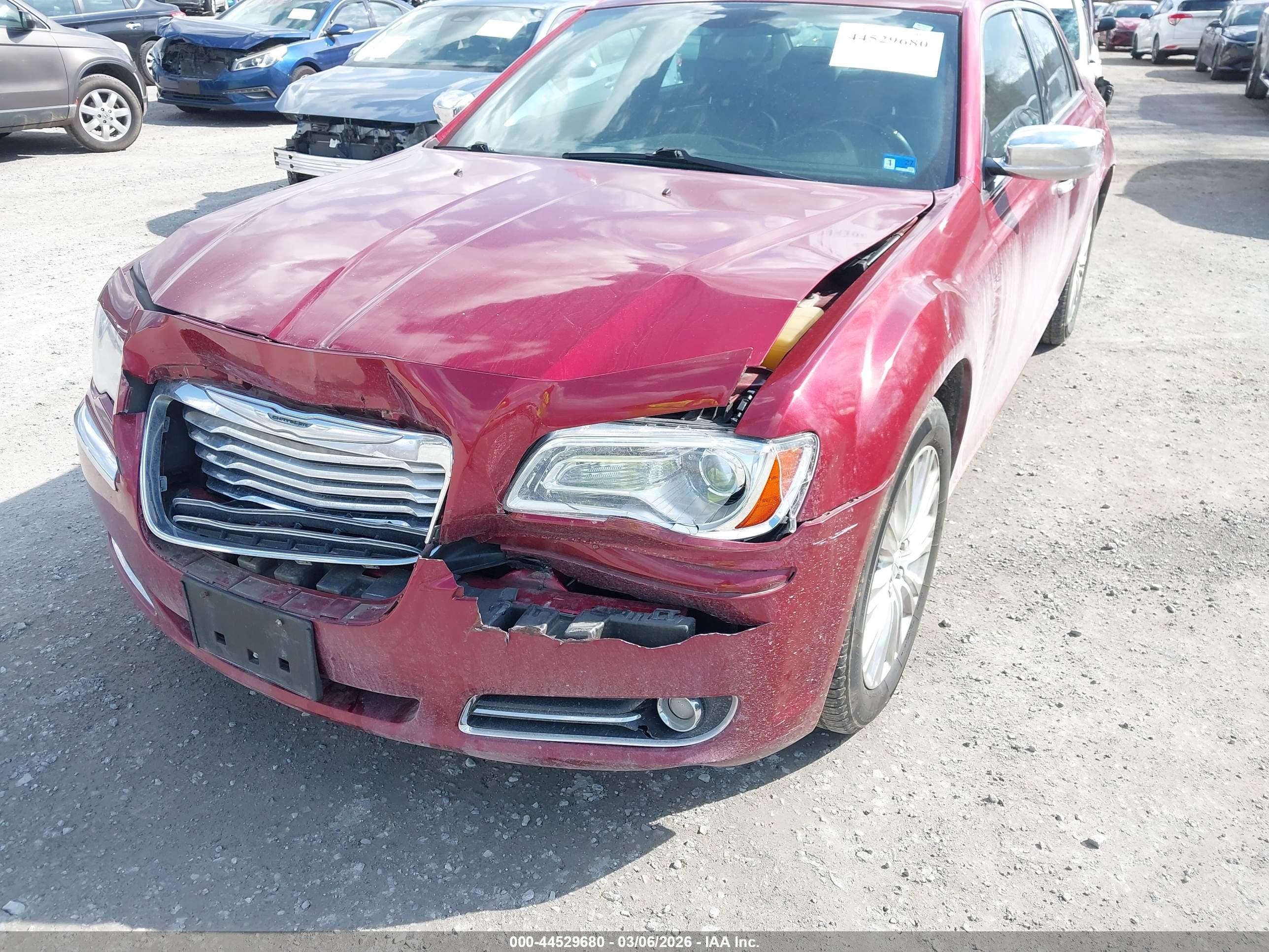 CHRYSLER 300C image 6