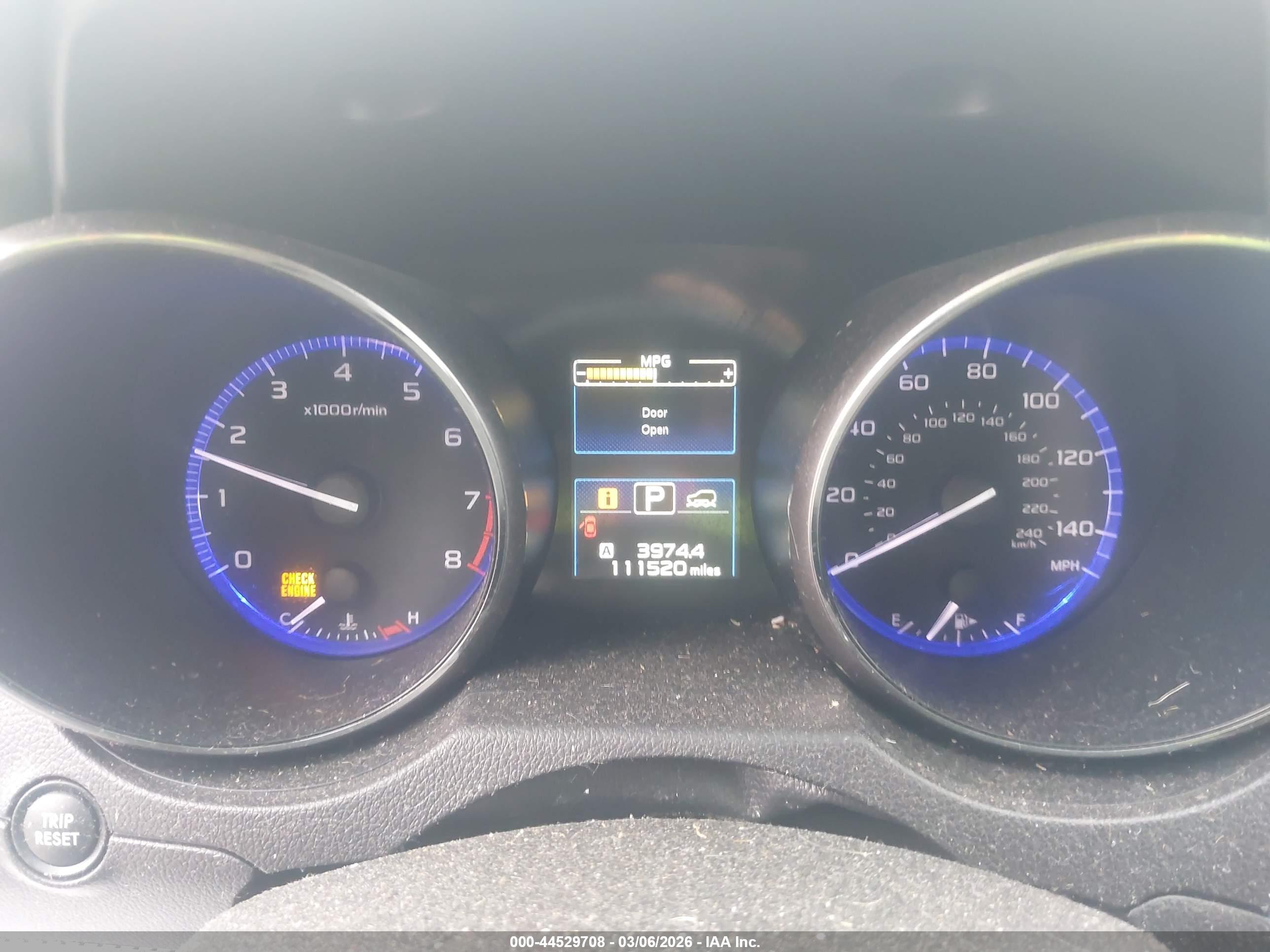 SUBARU OUTBACK image 7