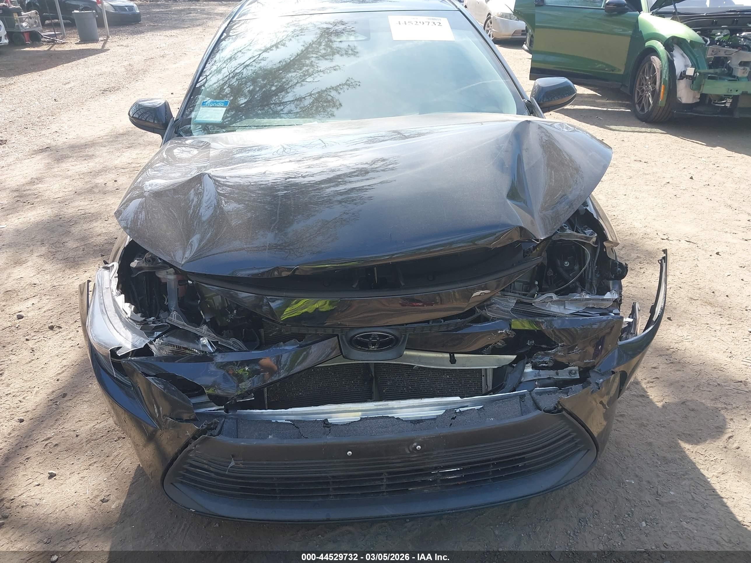 TOYOTA COROLLA image 6
