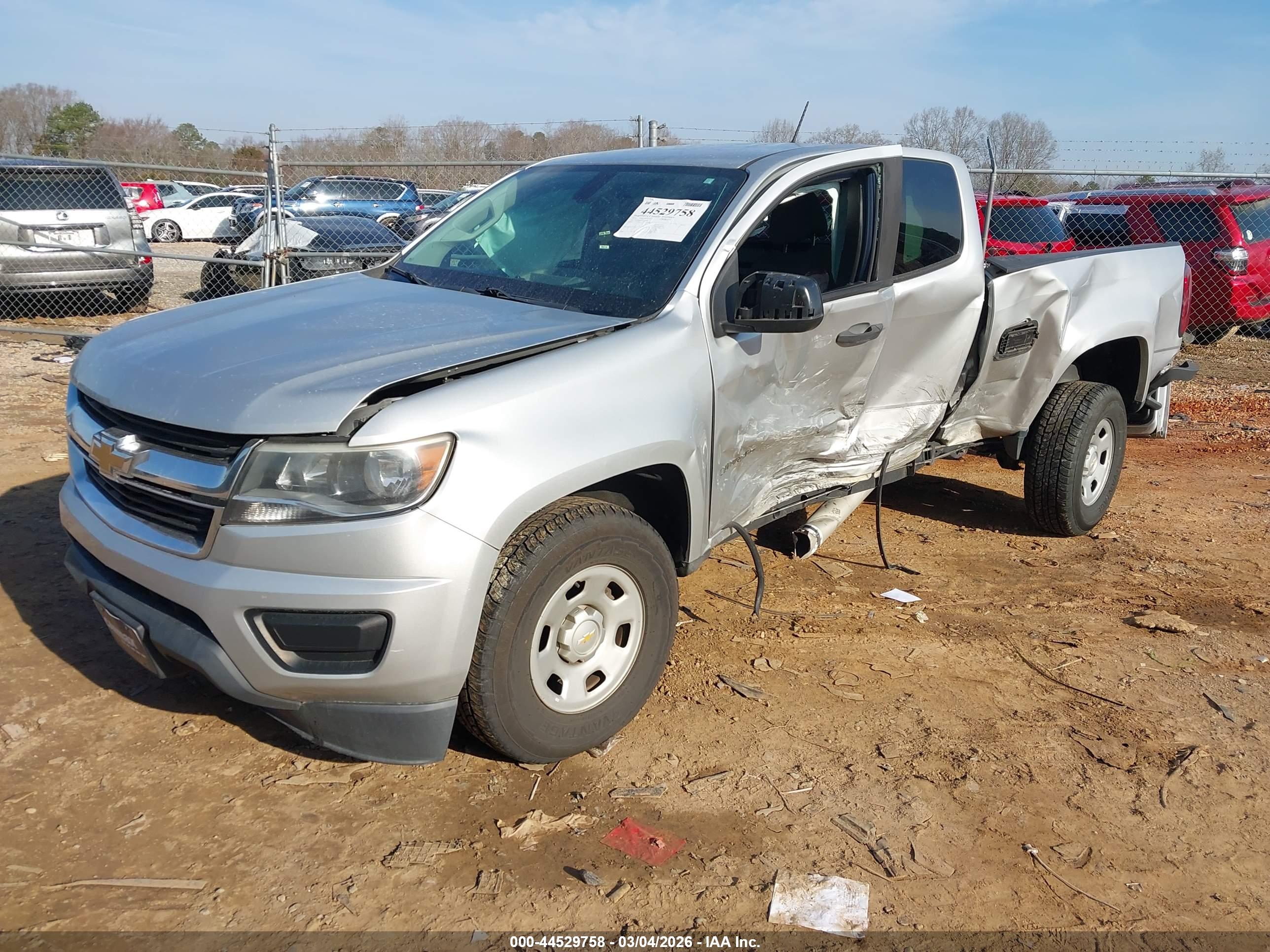 CHEVROLET COLORADO image 2