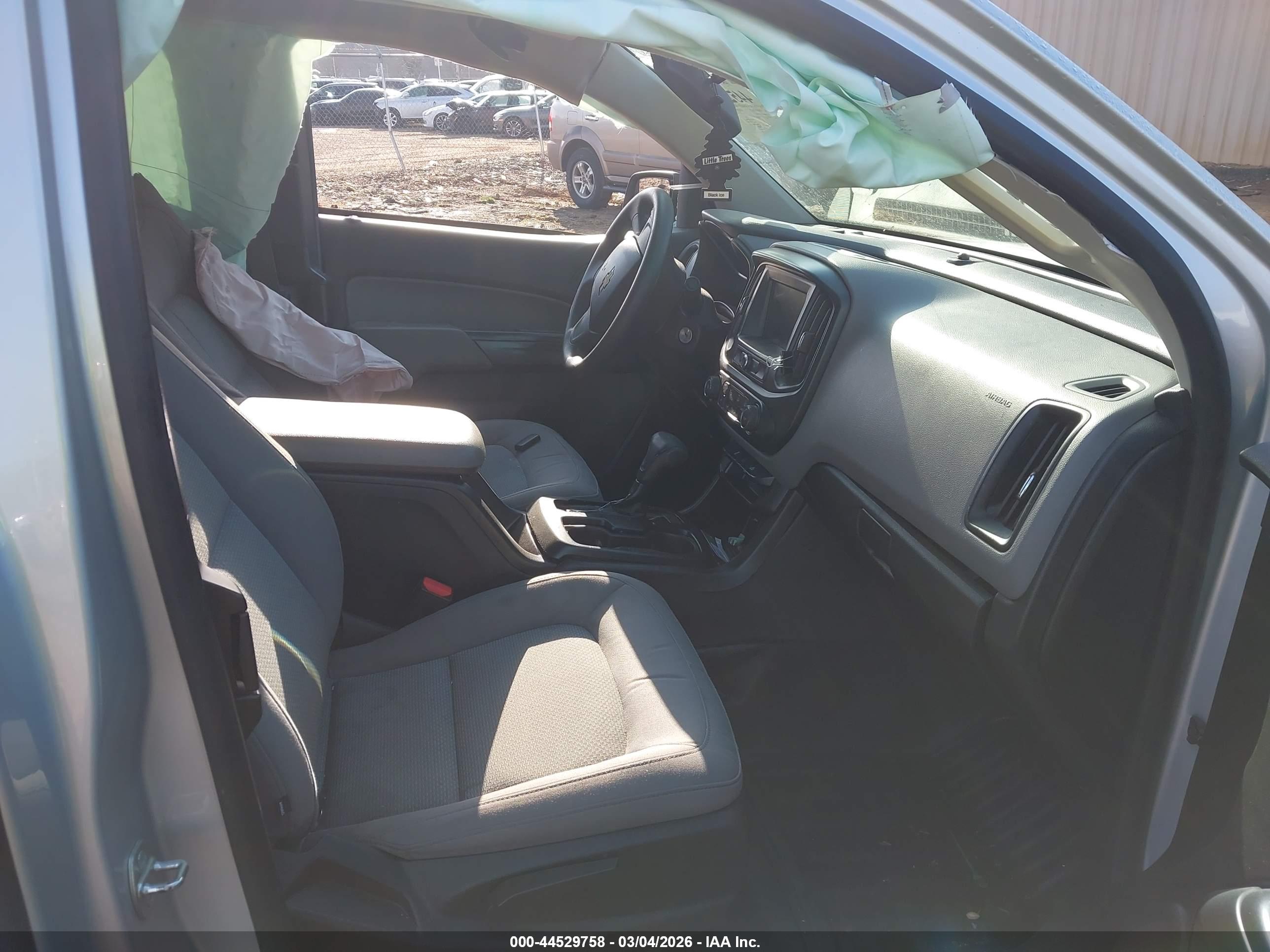 CHEVROLET COLORADO image 5