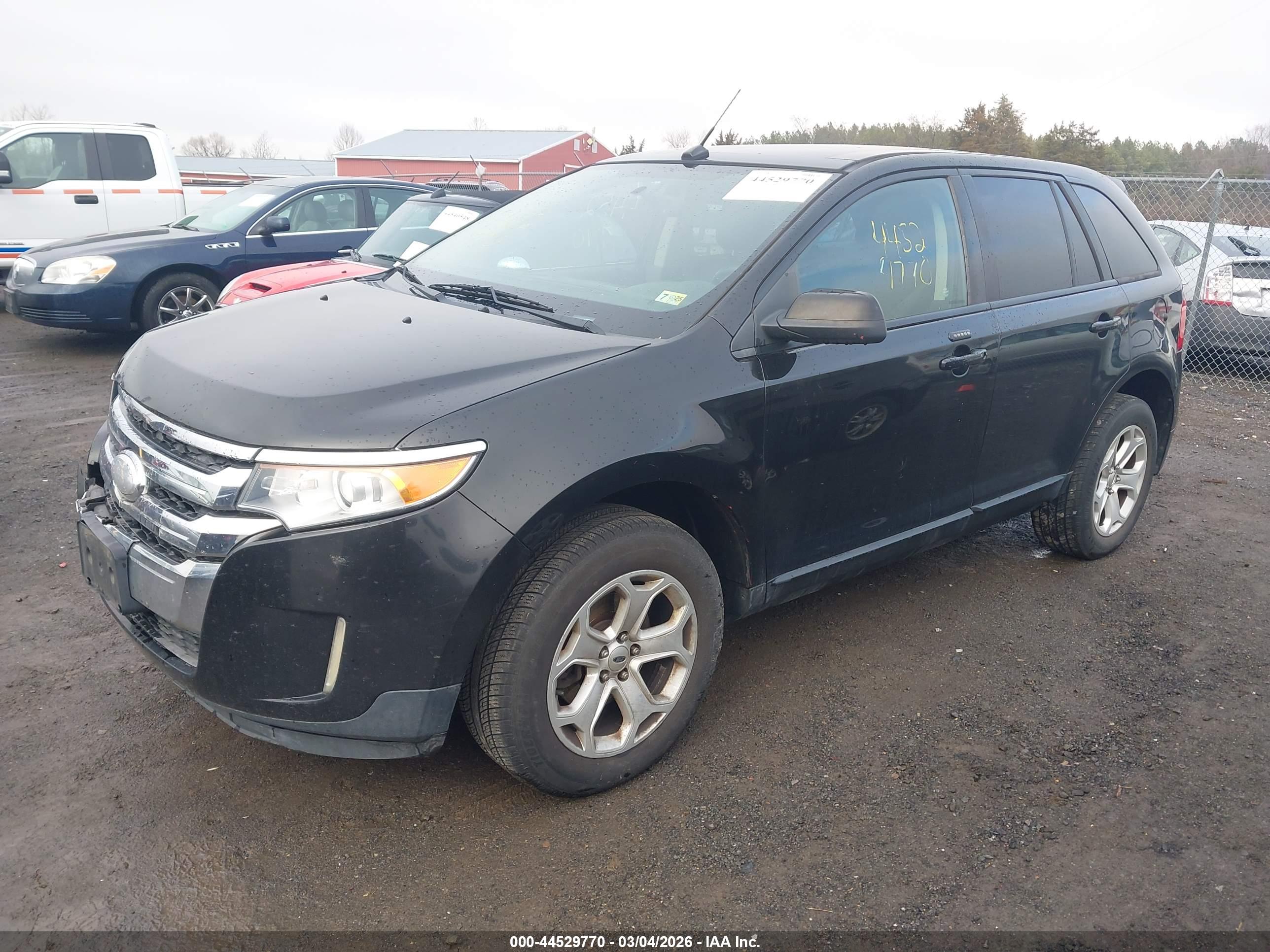 FORD EDGE image 2