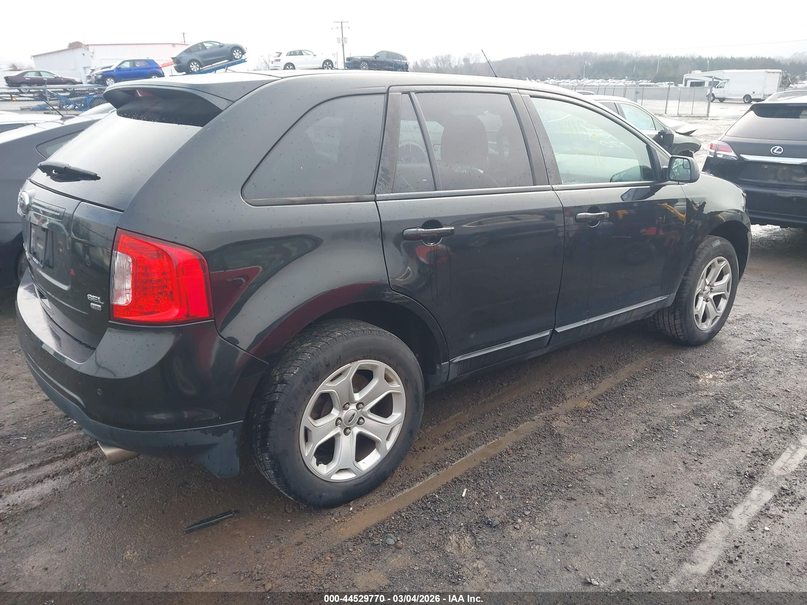 FORD EDGE image 4