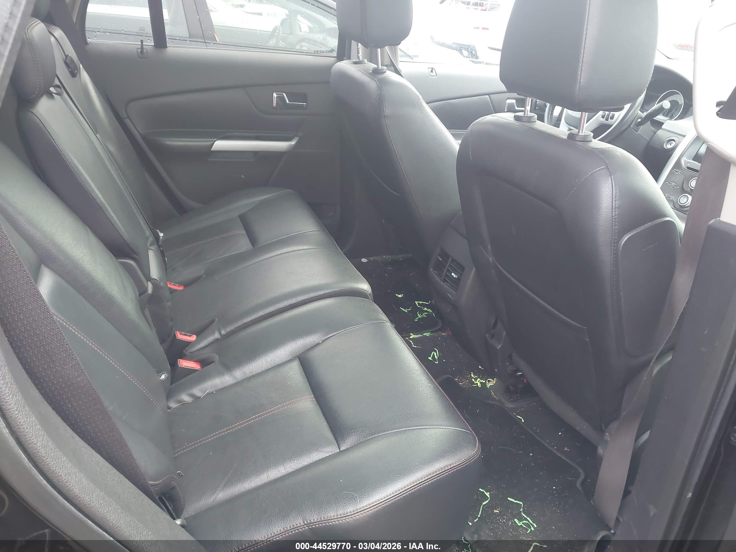 FORD EDGE image 8