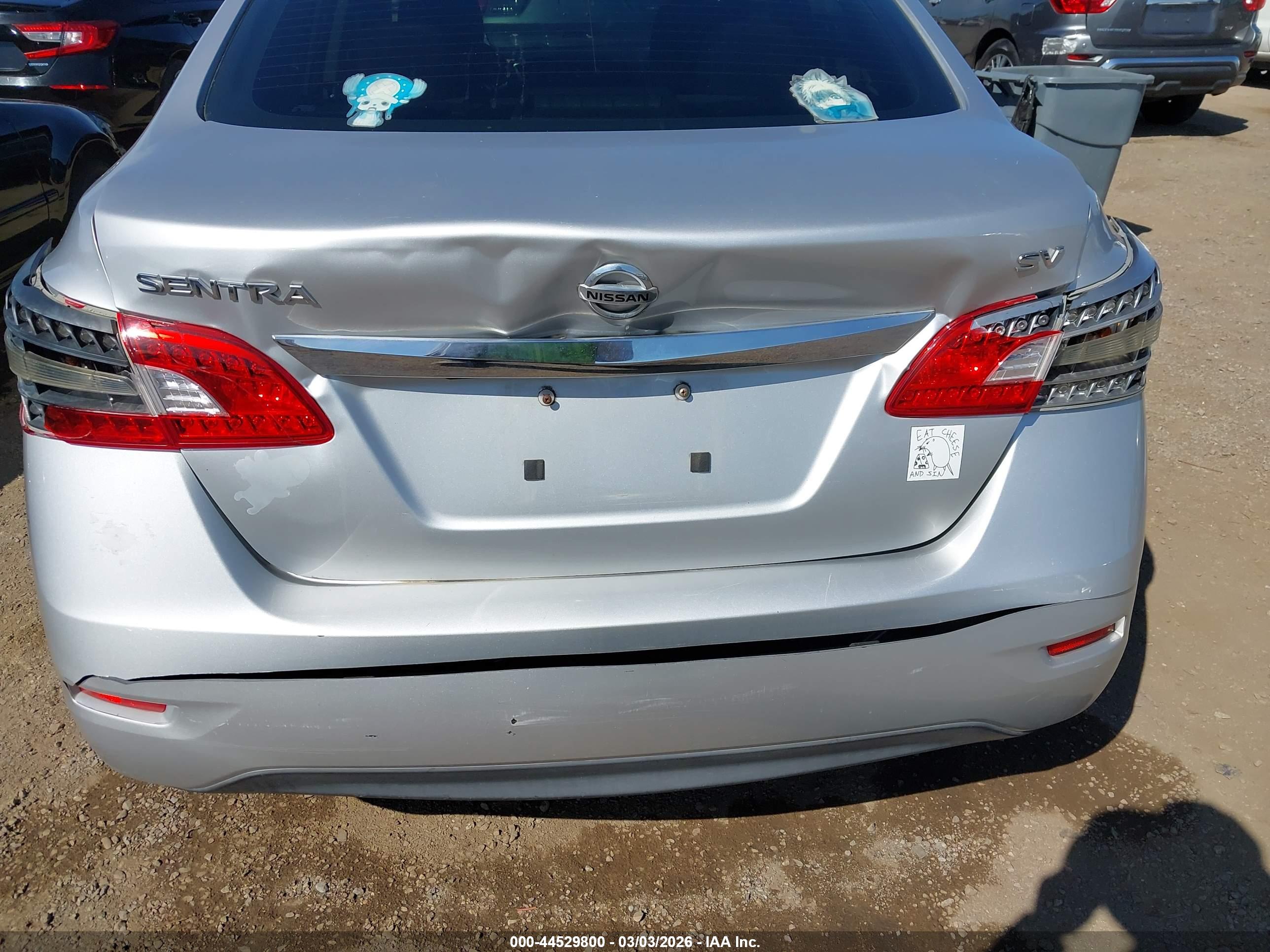 NISSAN SENTRA image 6