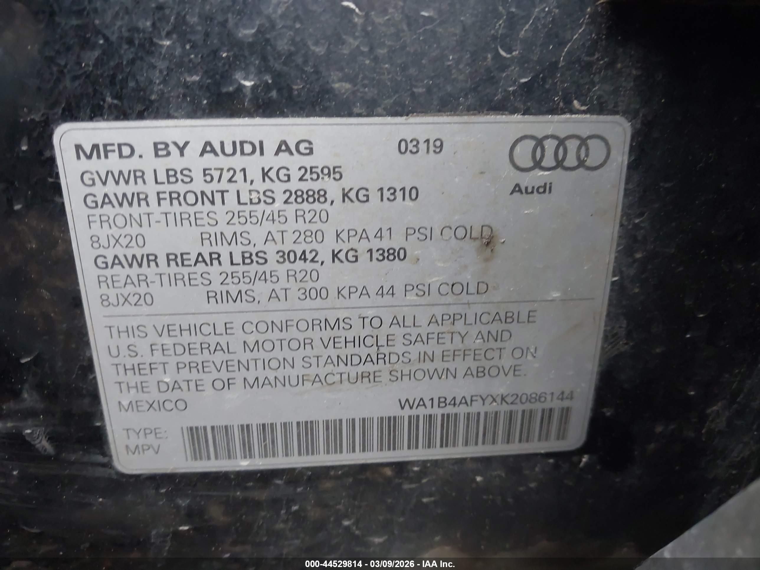 AUDI SQ5 image 9