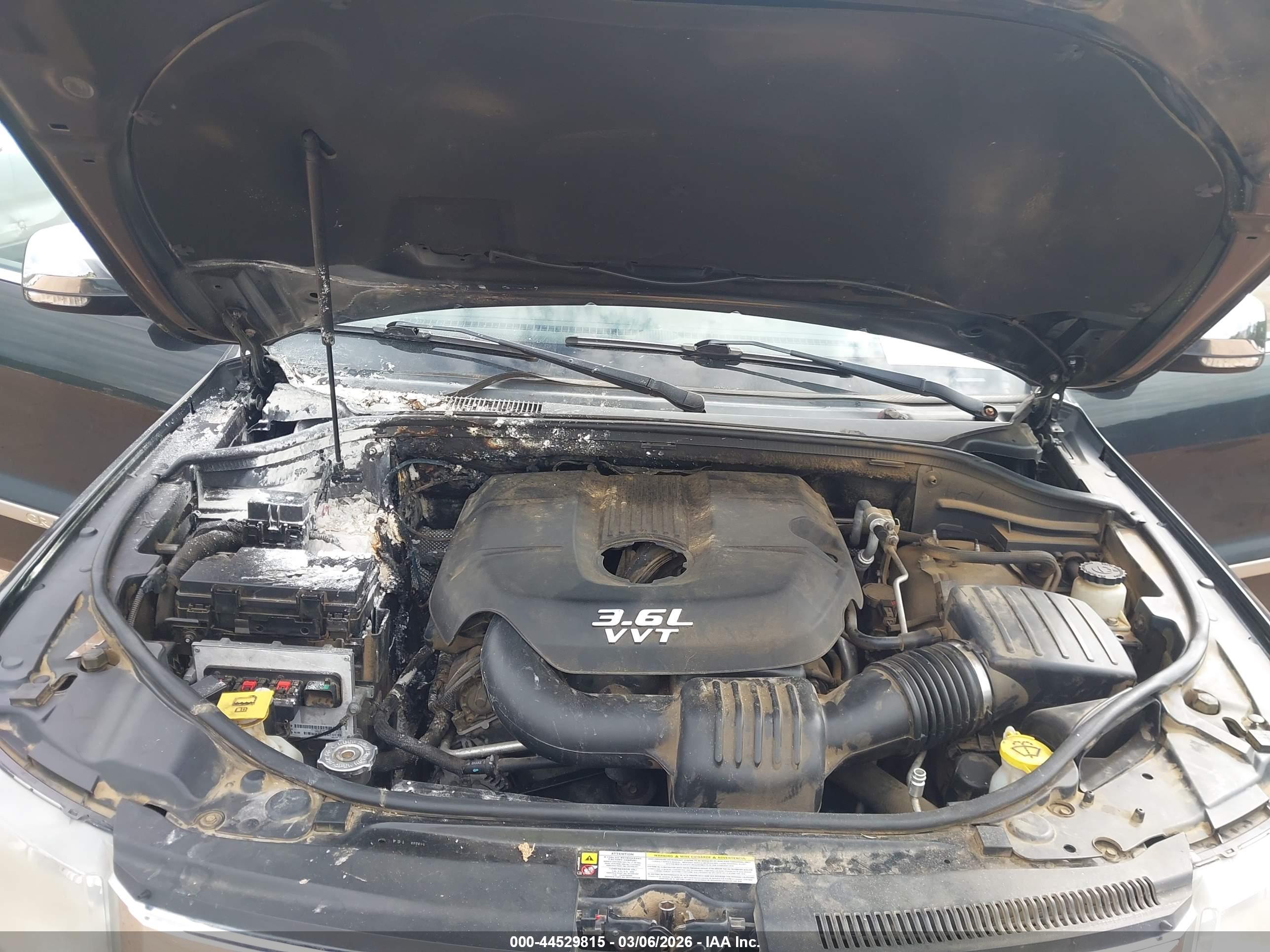 JEEP GRAND image 10