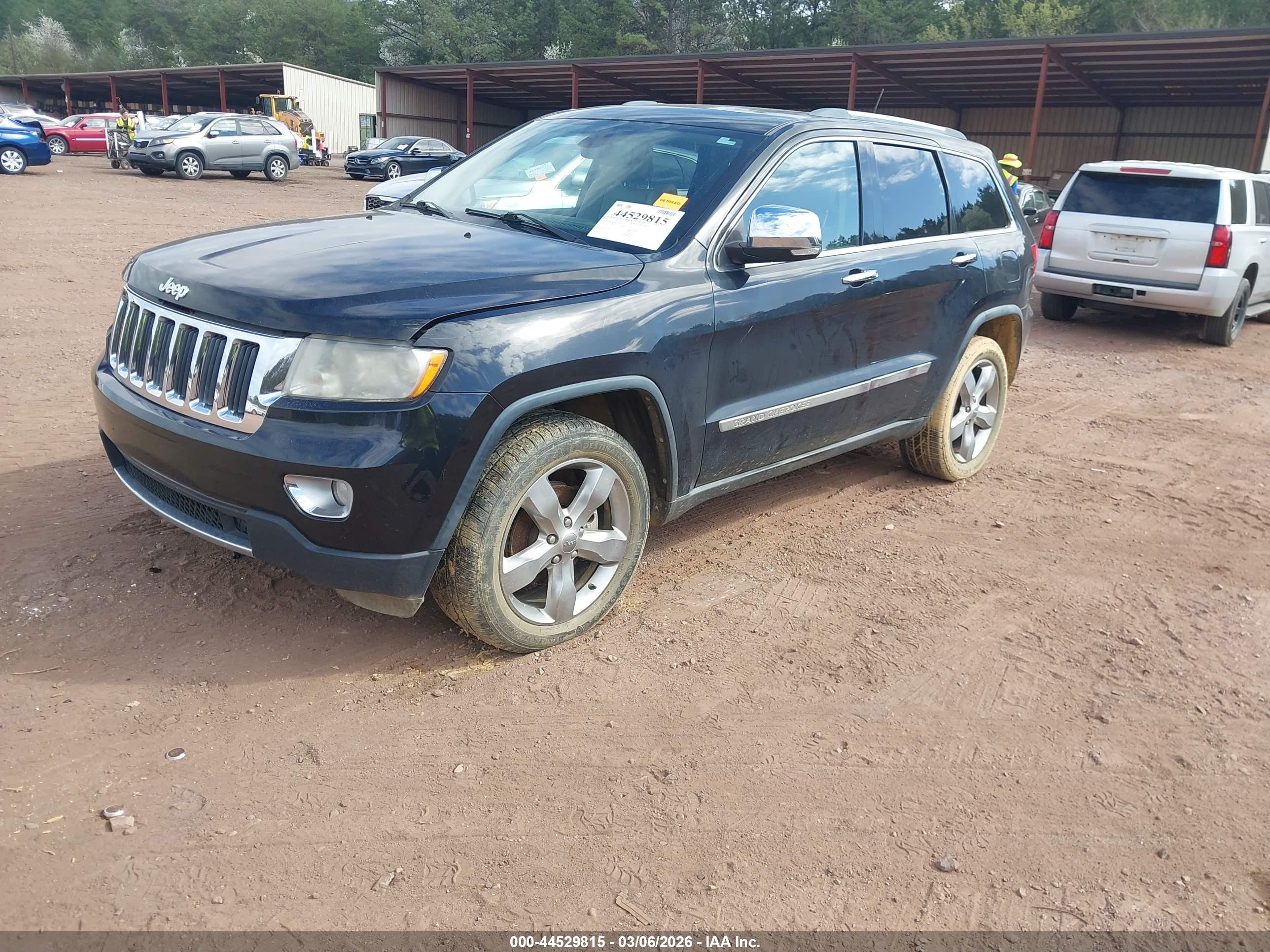 JEEP GRAND image 2