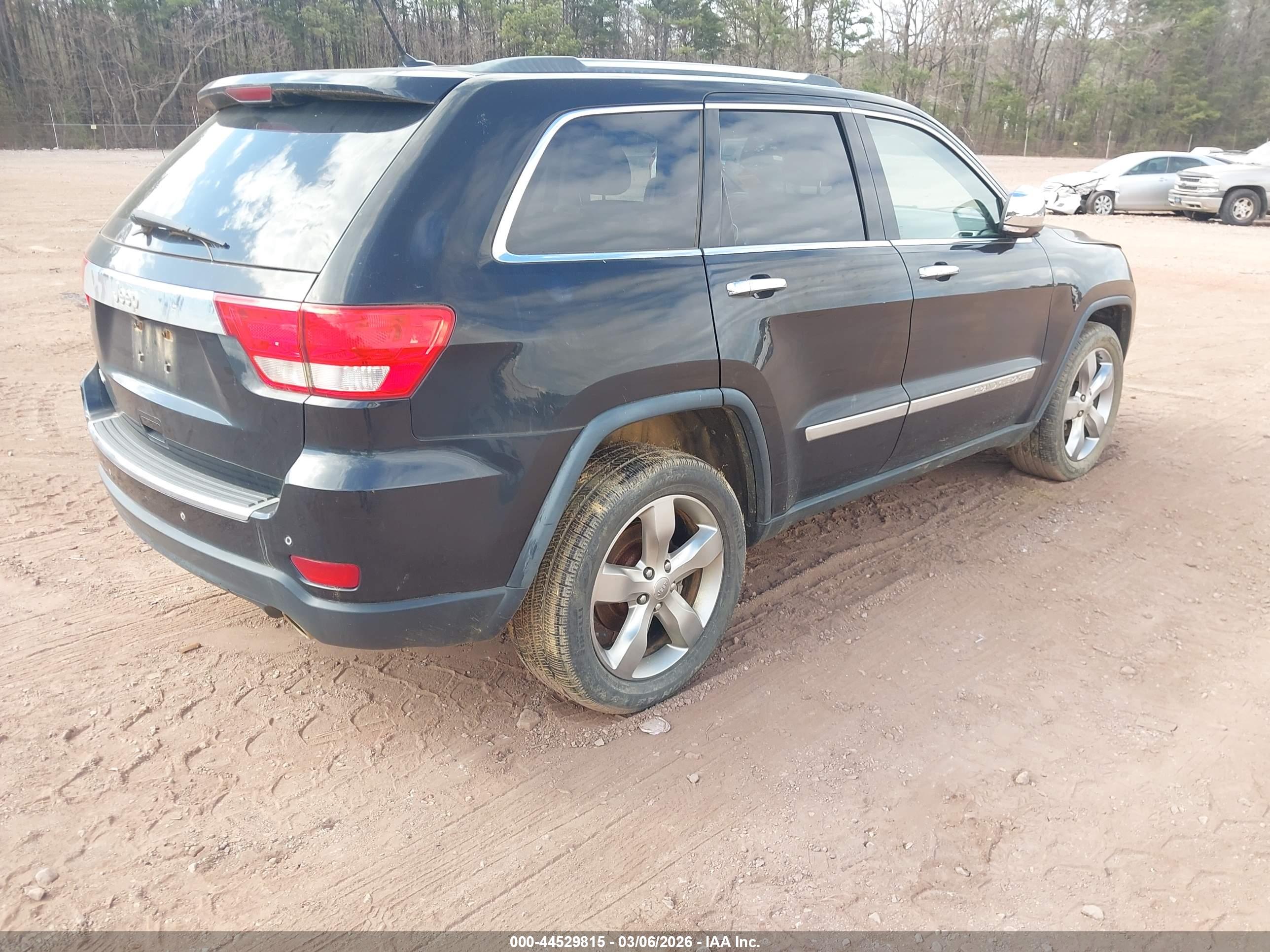 JEEP GRAND image 4