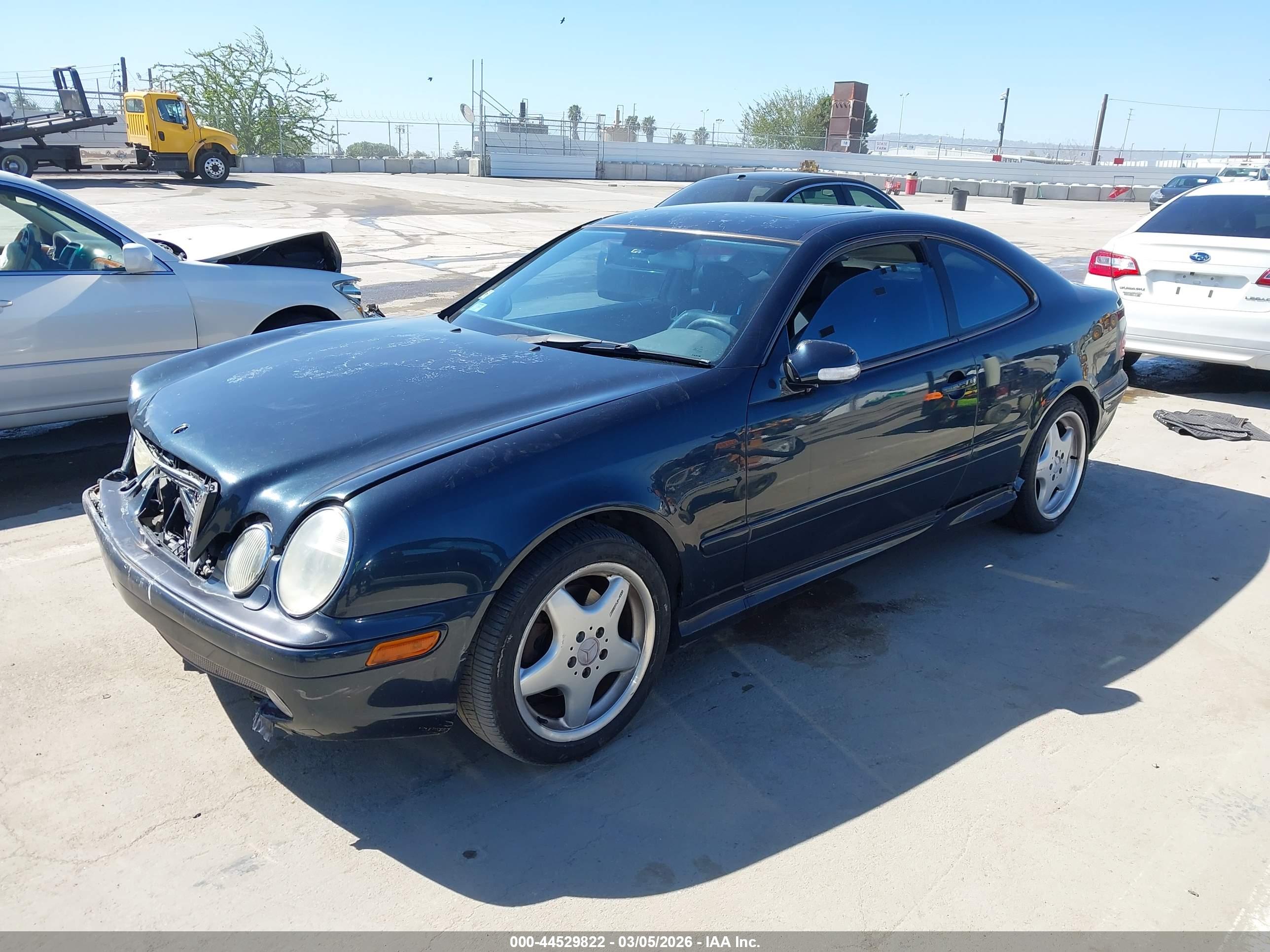 MERCEDES-BENZ CLK image 2