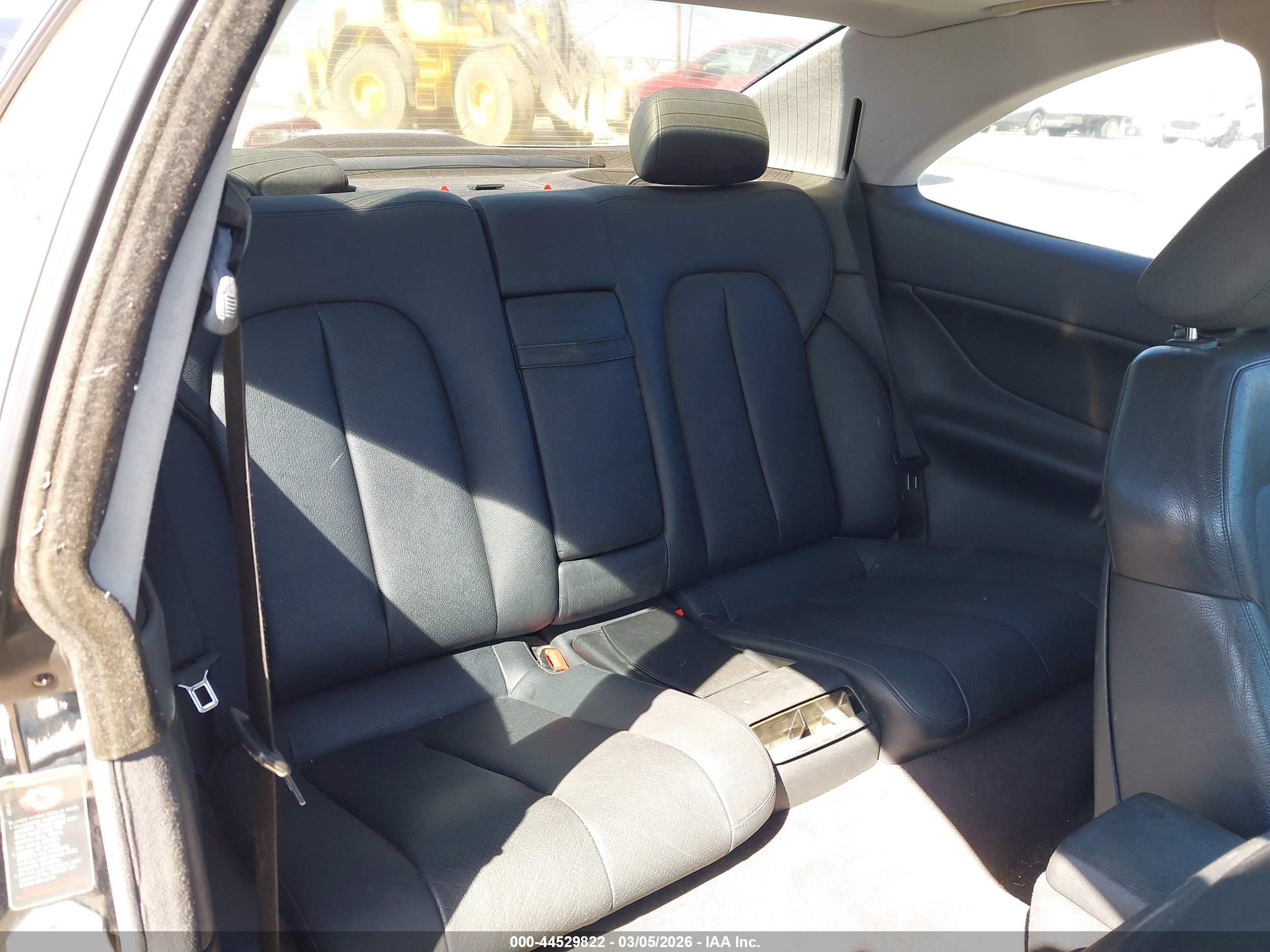 MERCEDES-BENZ CLK image 8