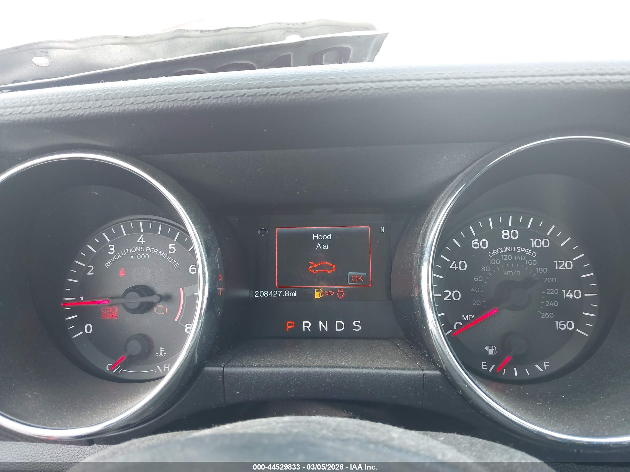 FORD MUSTANG image 7