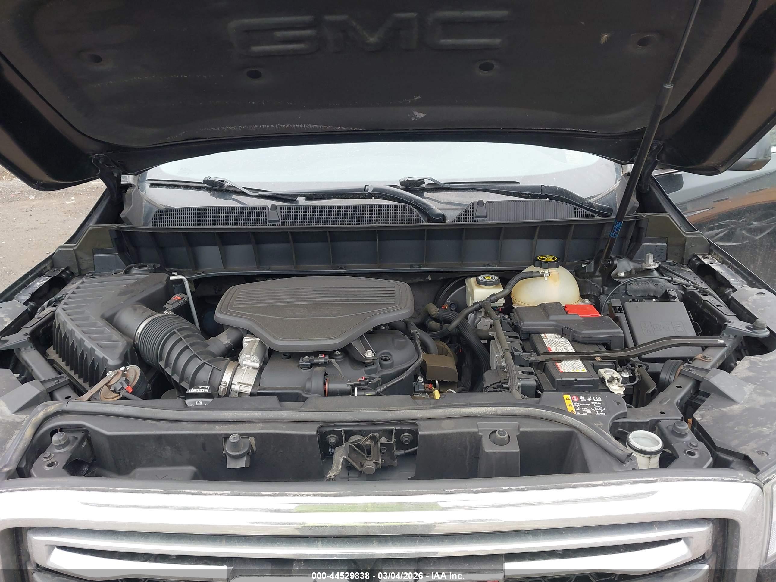 GMC ACADIA image 10