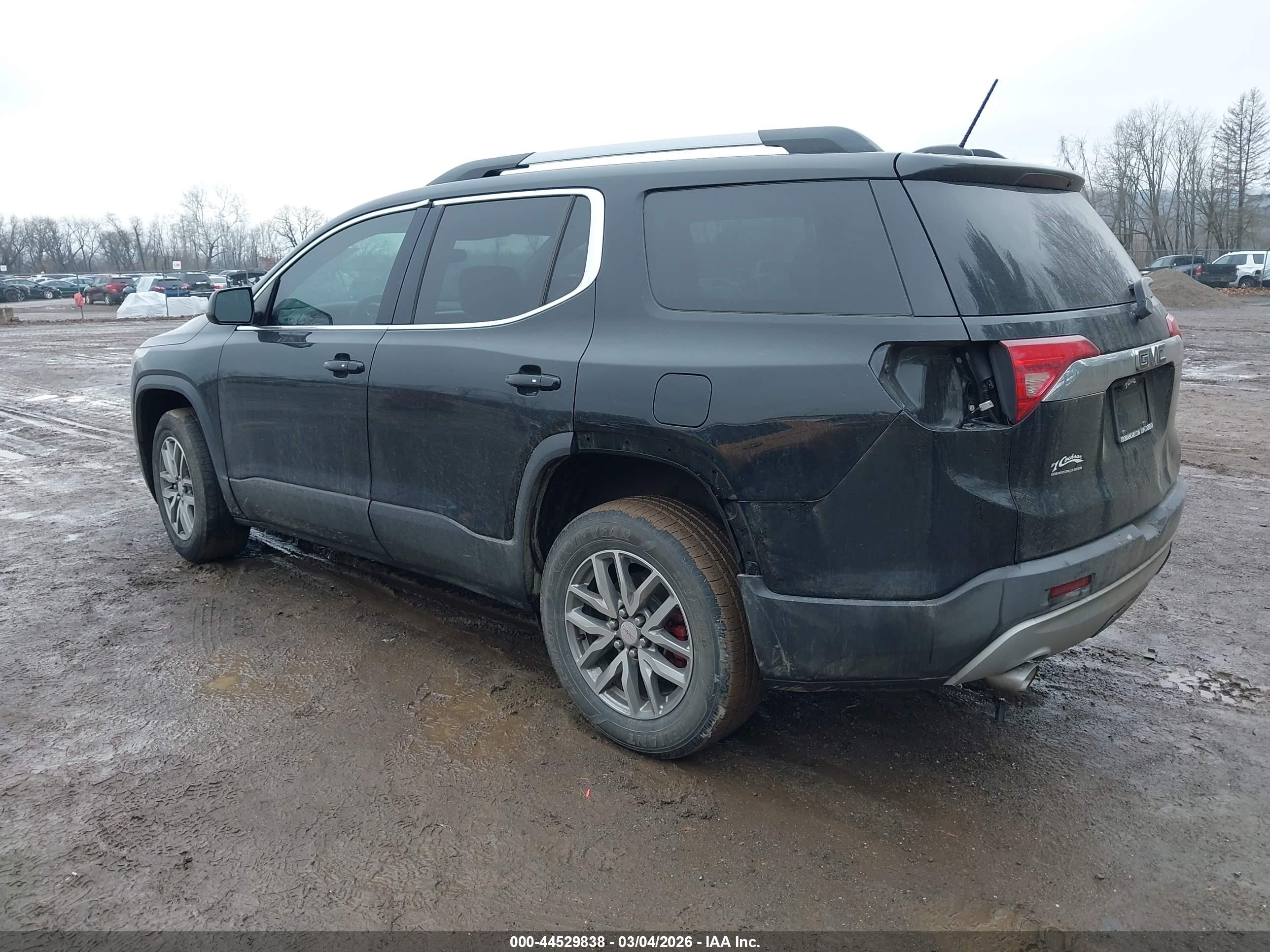 GMC ACADIA image 3