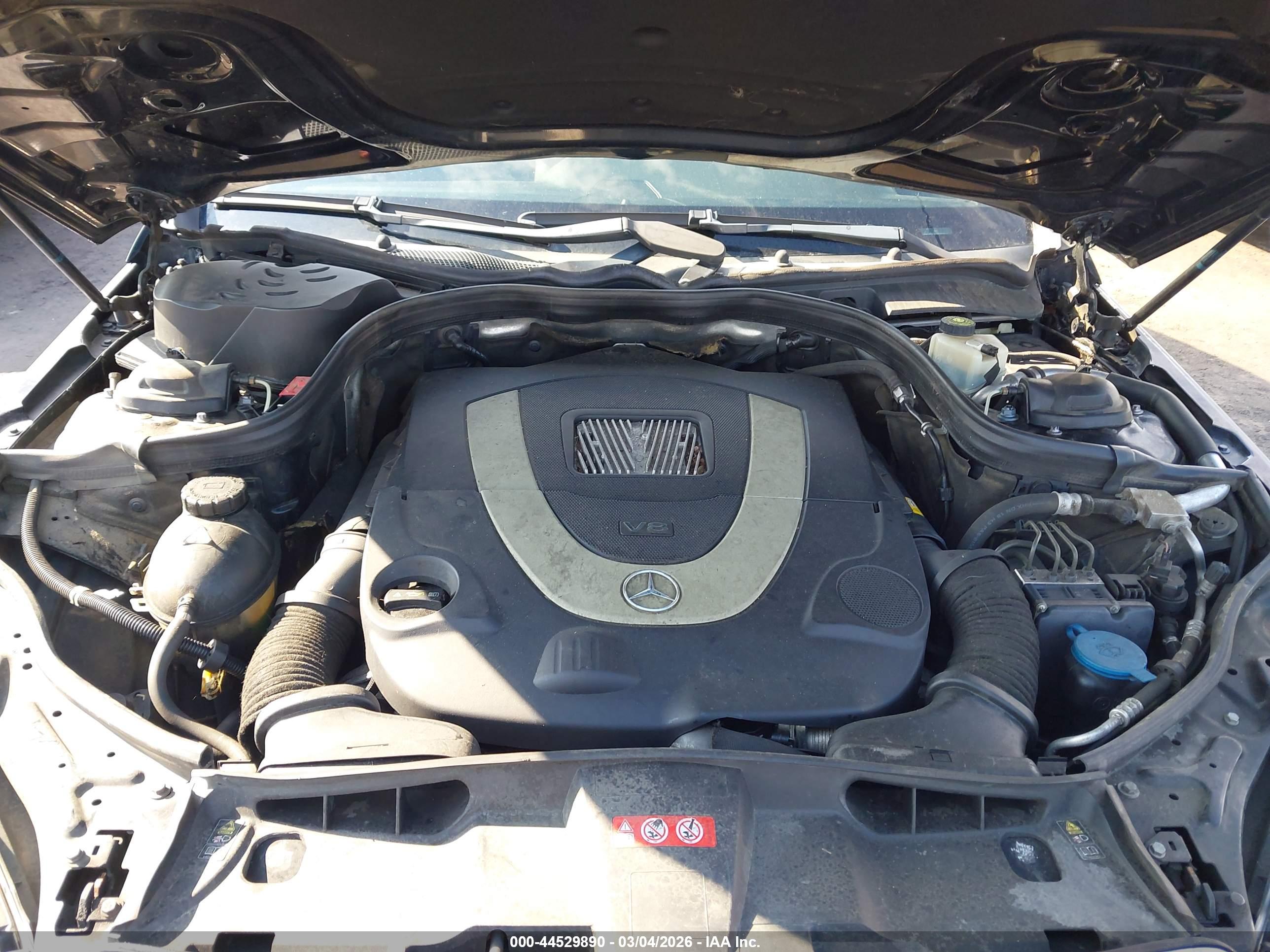 MERCEDES-BENZ E image 10