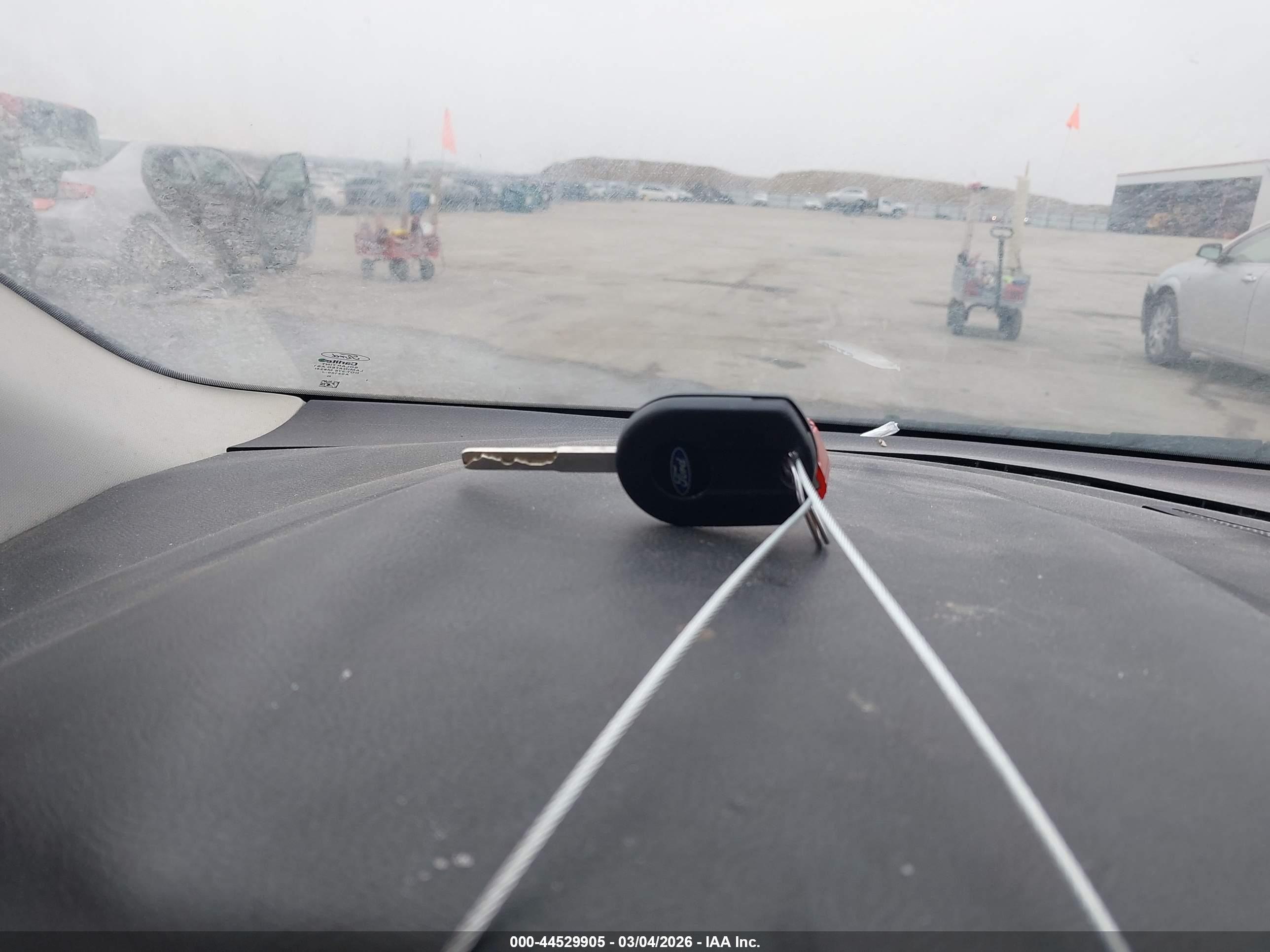 FORD FOCUS image 11